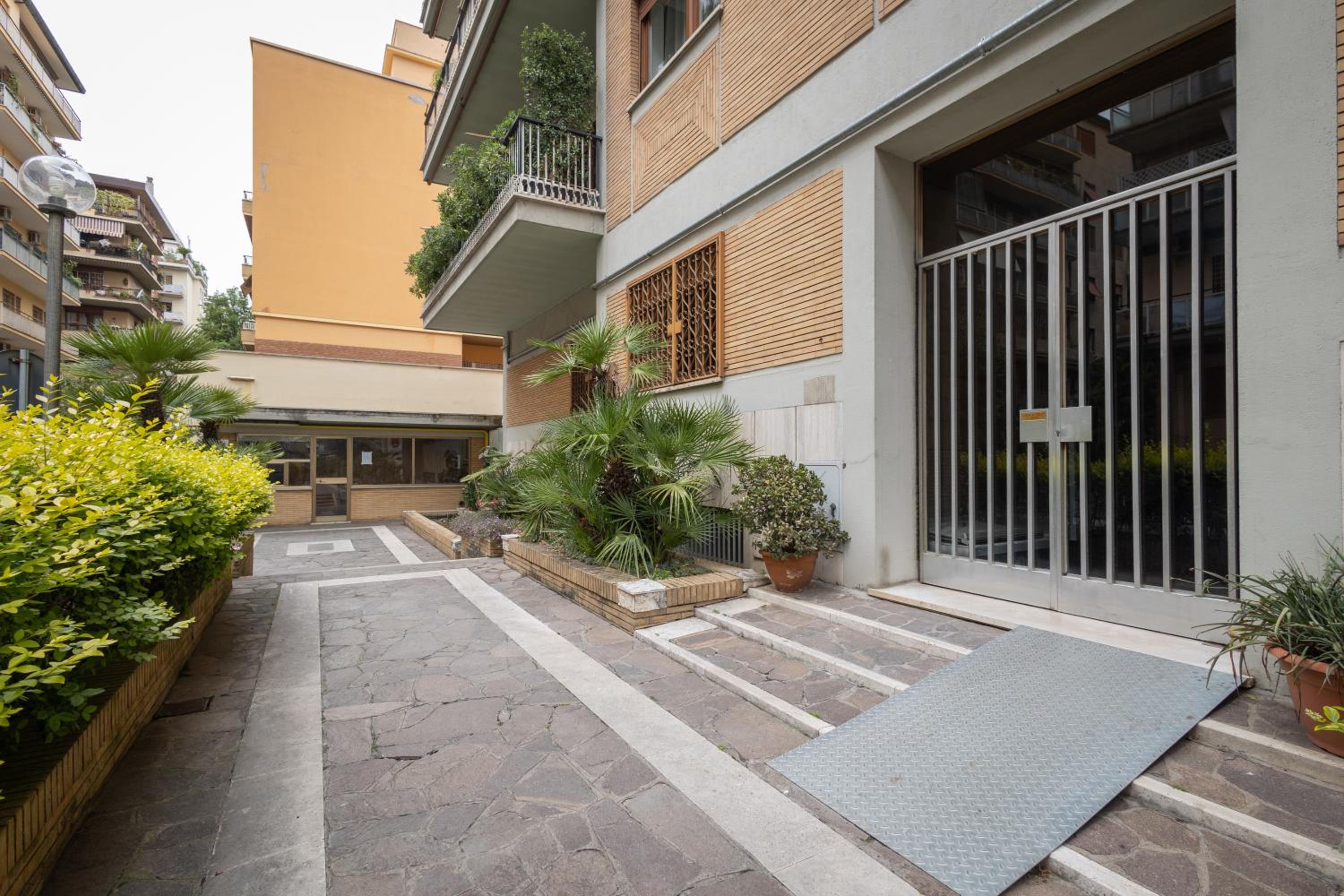 La Dimora del Vagamondo - ingresso in comune