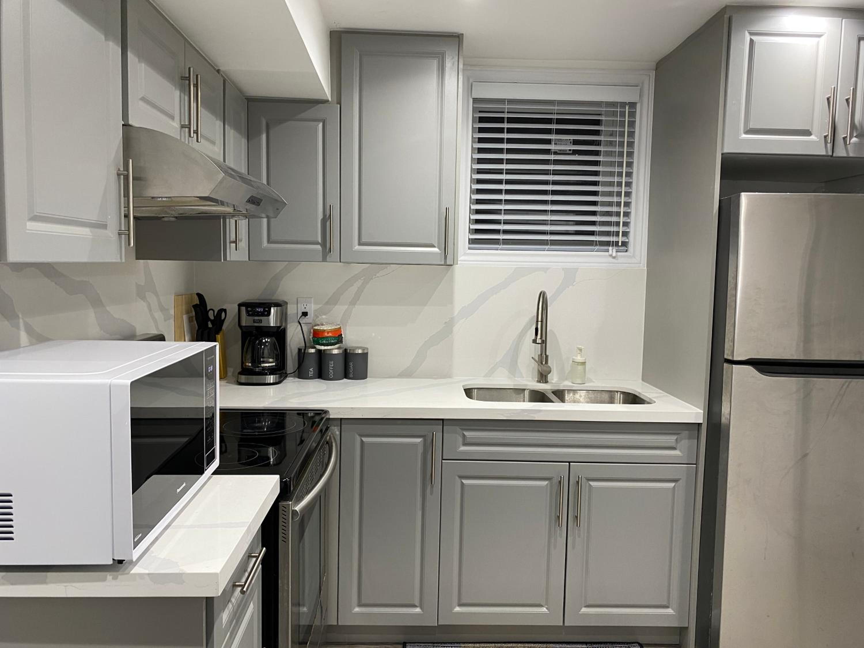 Spacious 5BR Home for Families & Business Travelers