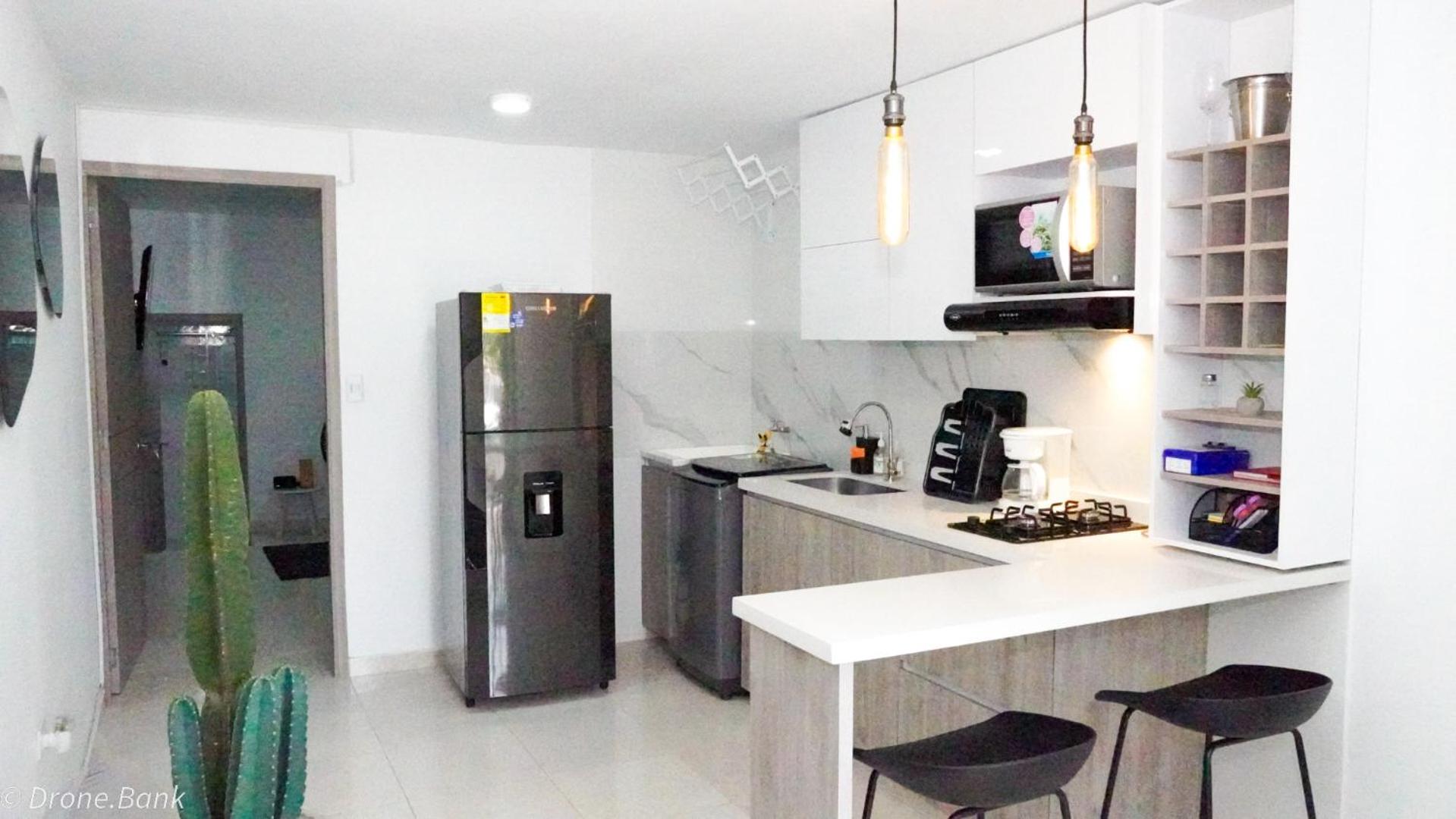 Apartamento céntrico con suave cama y wifi gratuito!