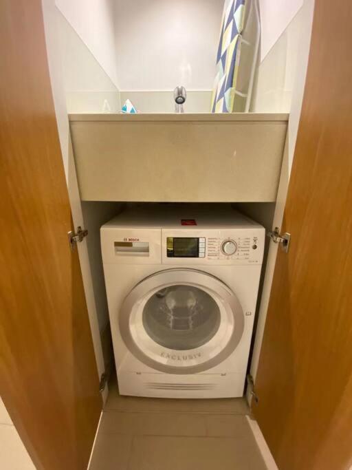 Brisbane CBD - entire apt 1bed1bath - Pool/GYM