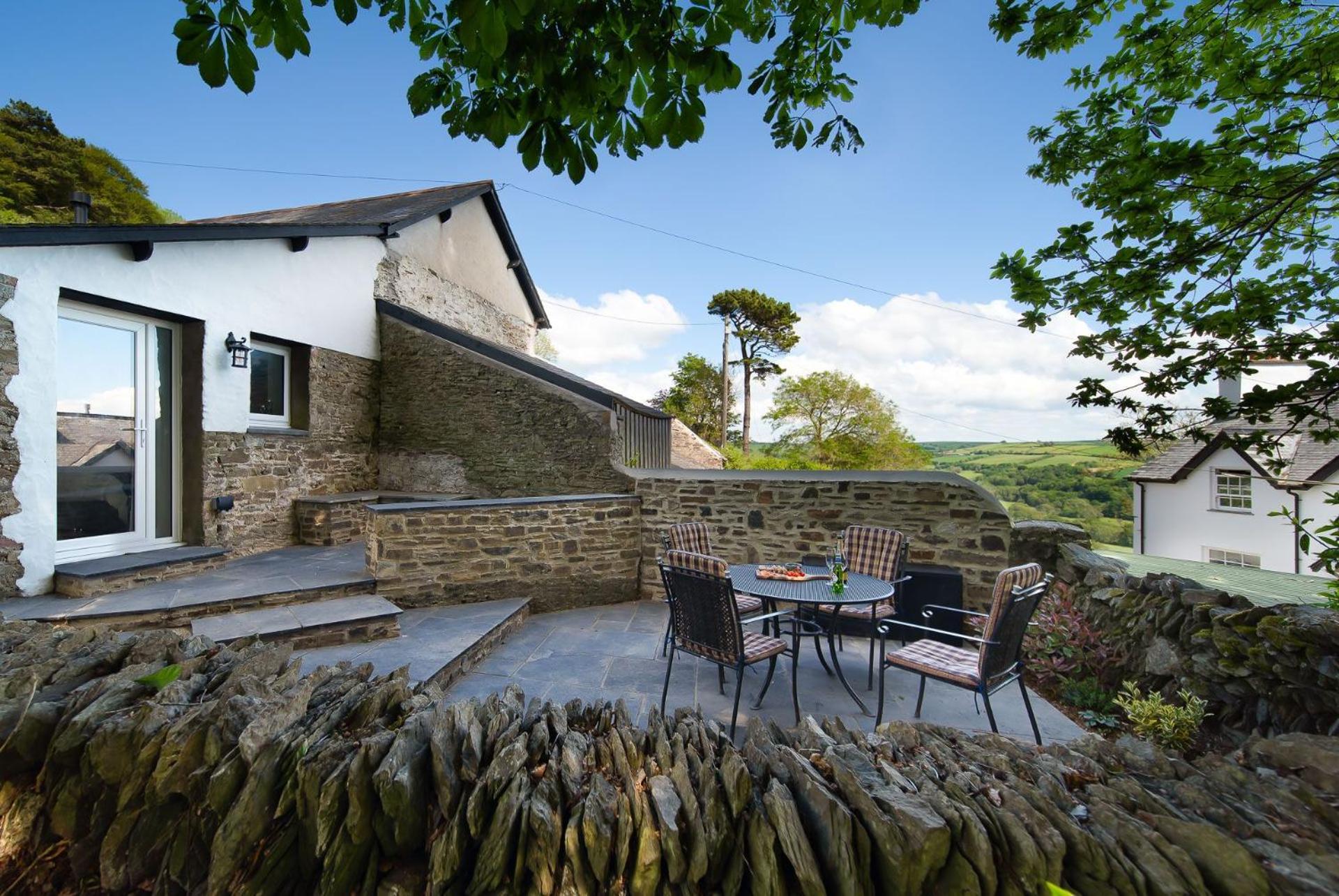 Courtyard Cottage