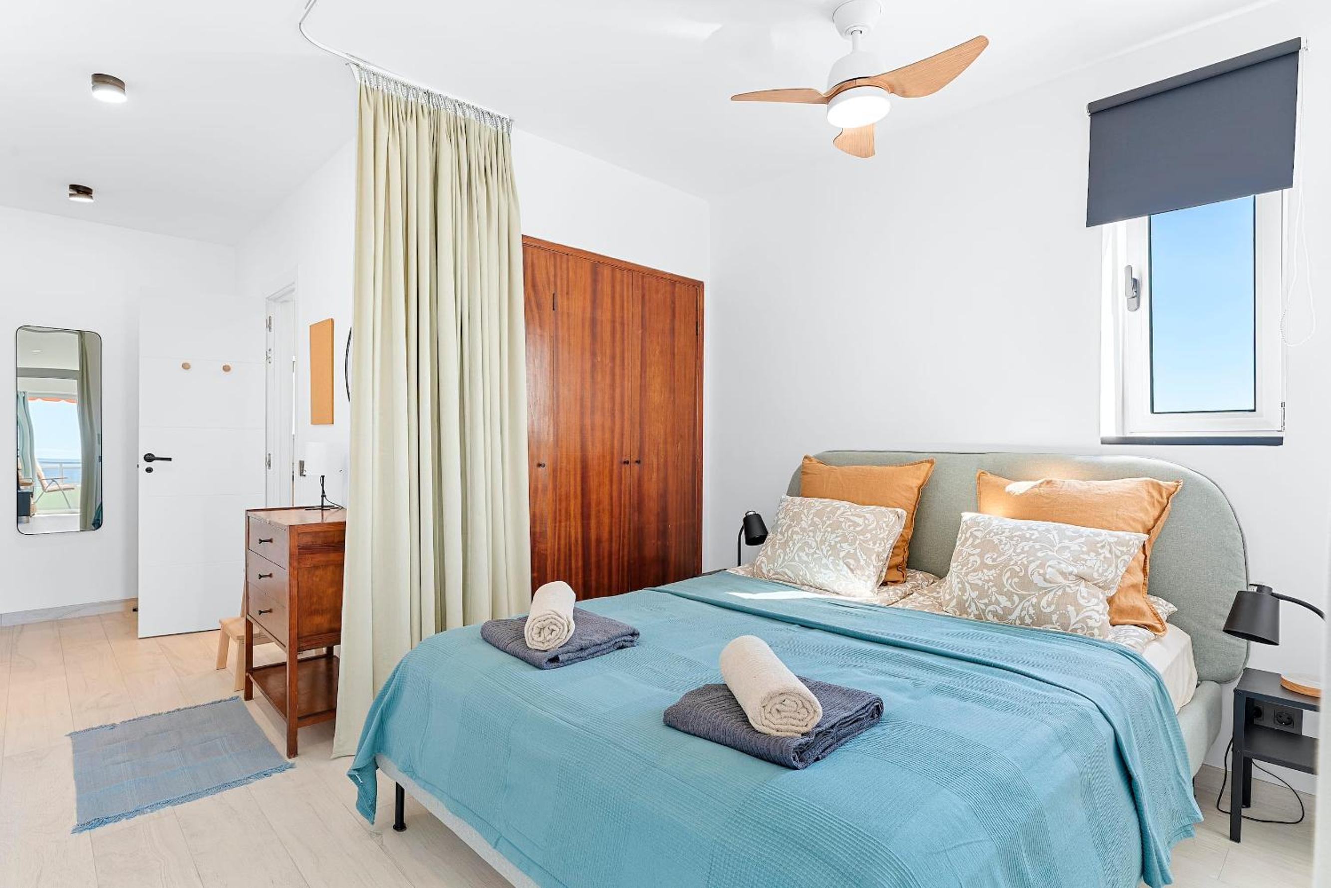 Modern cozy ocean view apartment near the beach with swimming pool in complex