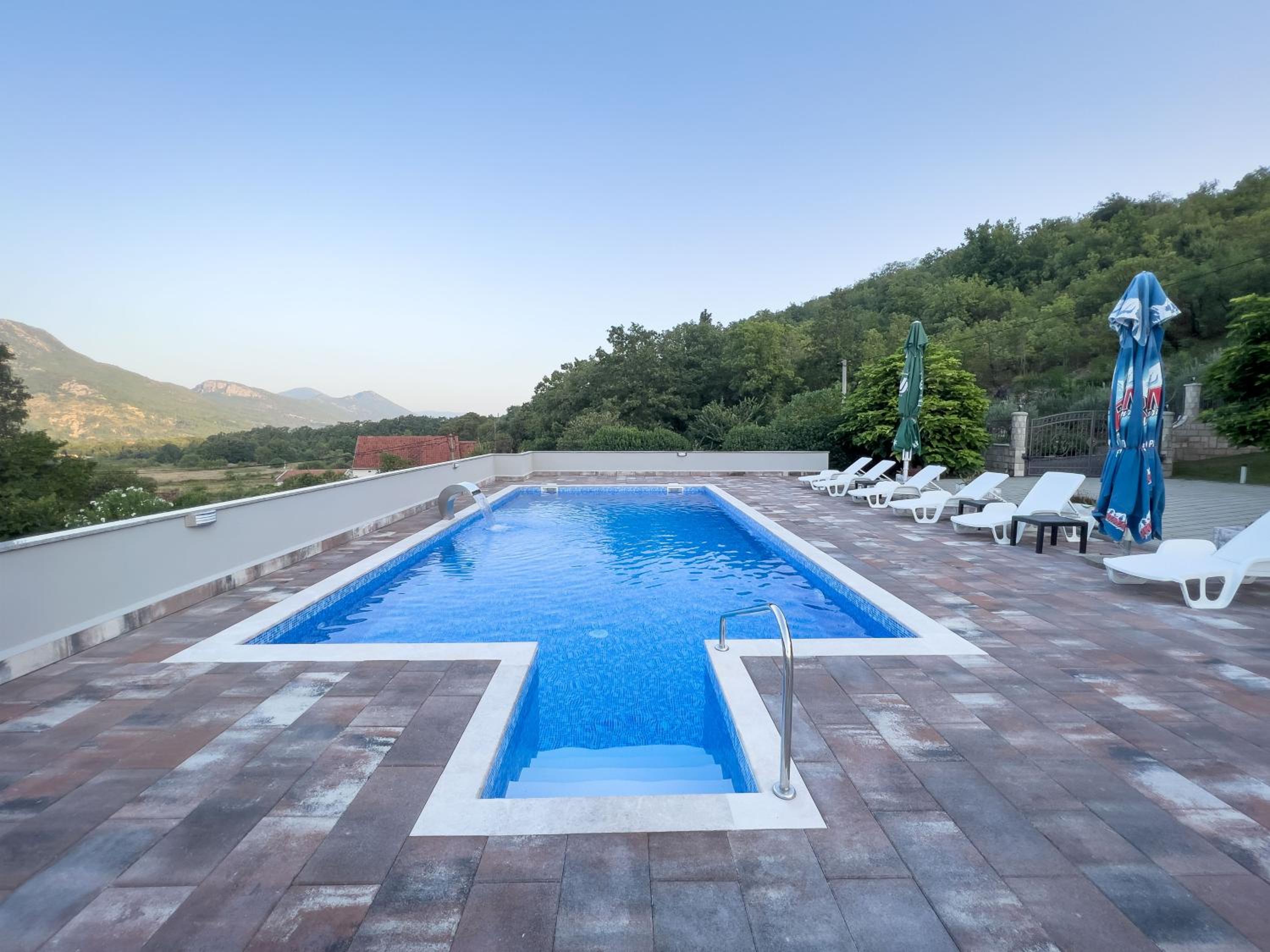 Villa Ellie