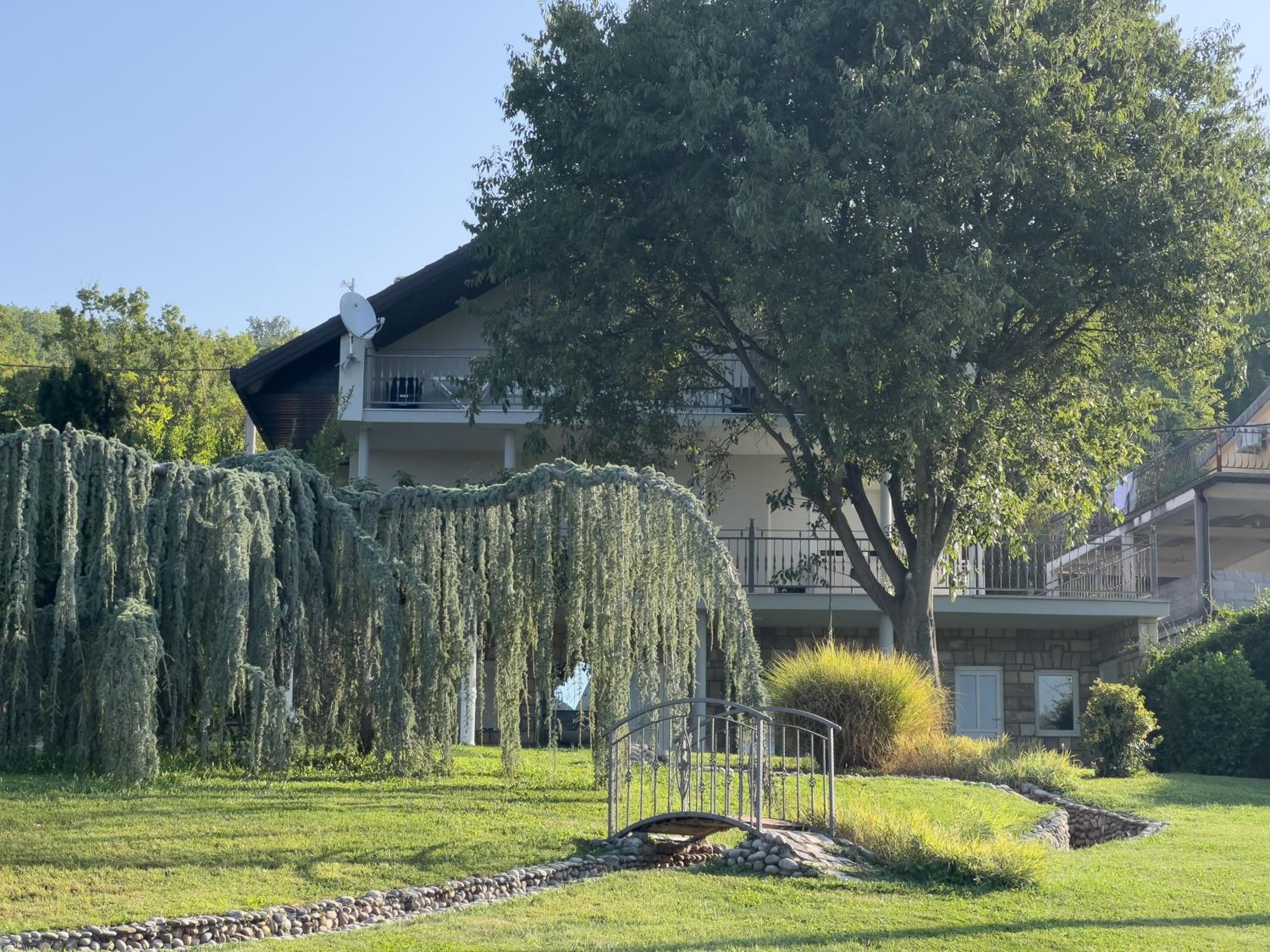 Villa Ellie