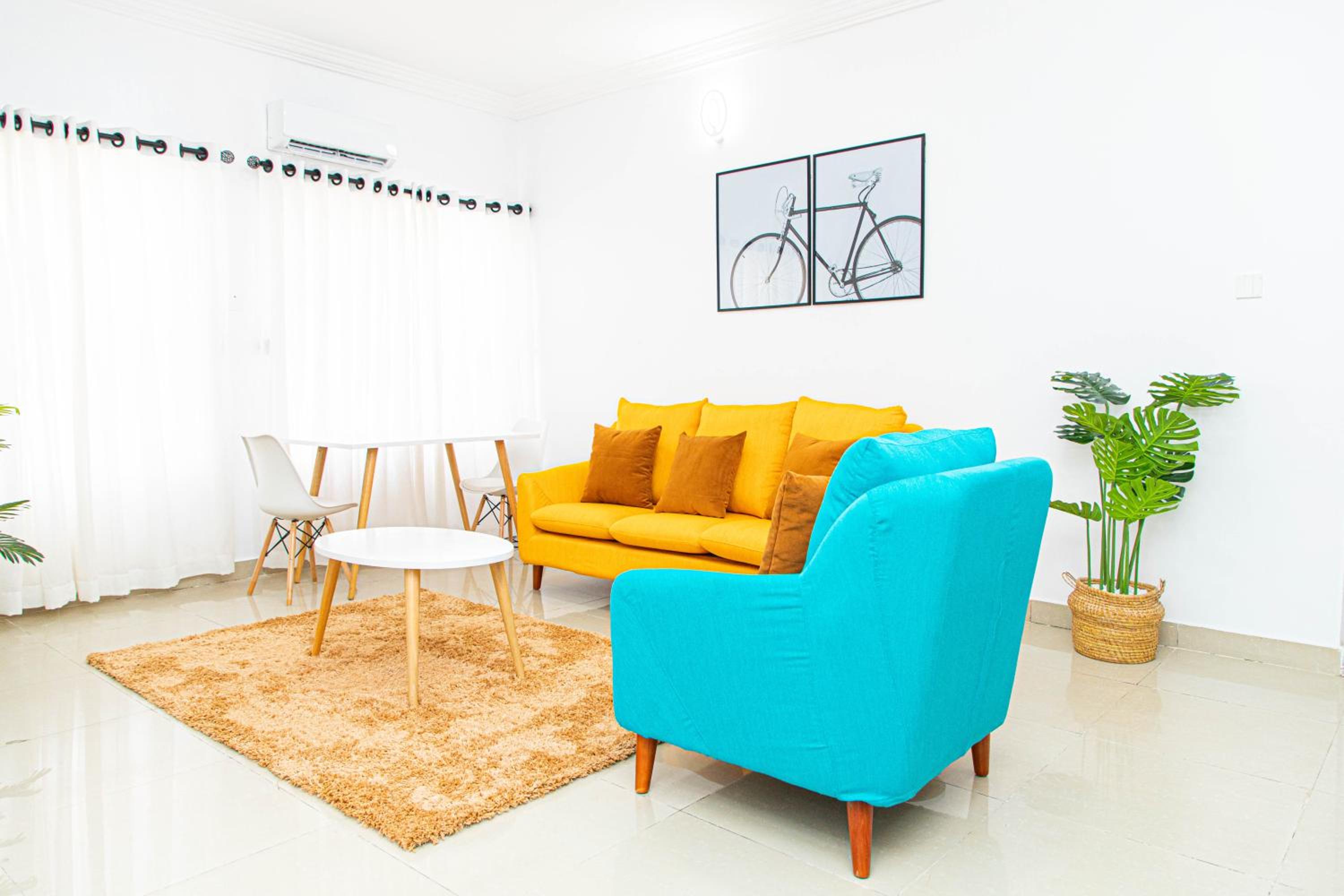 Novara Apartments