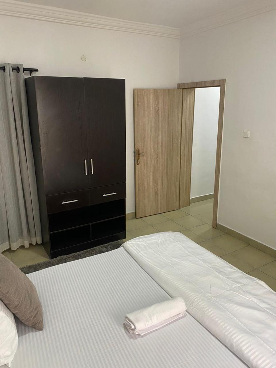 Novara Apartments
