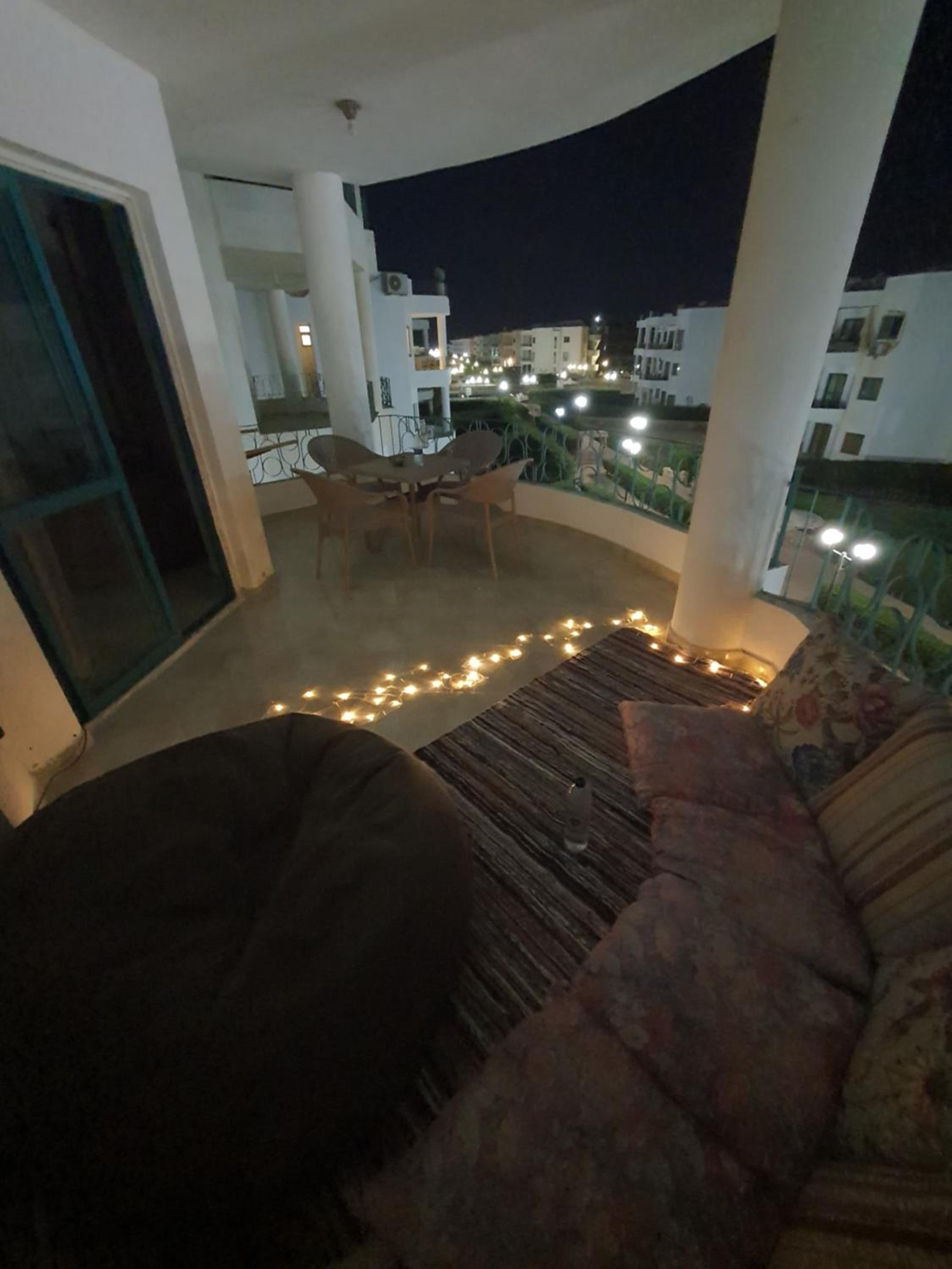 Relaxed sea view chalet