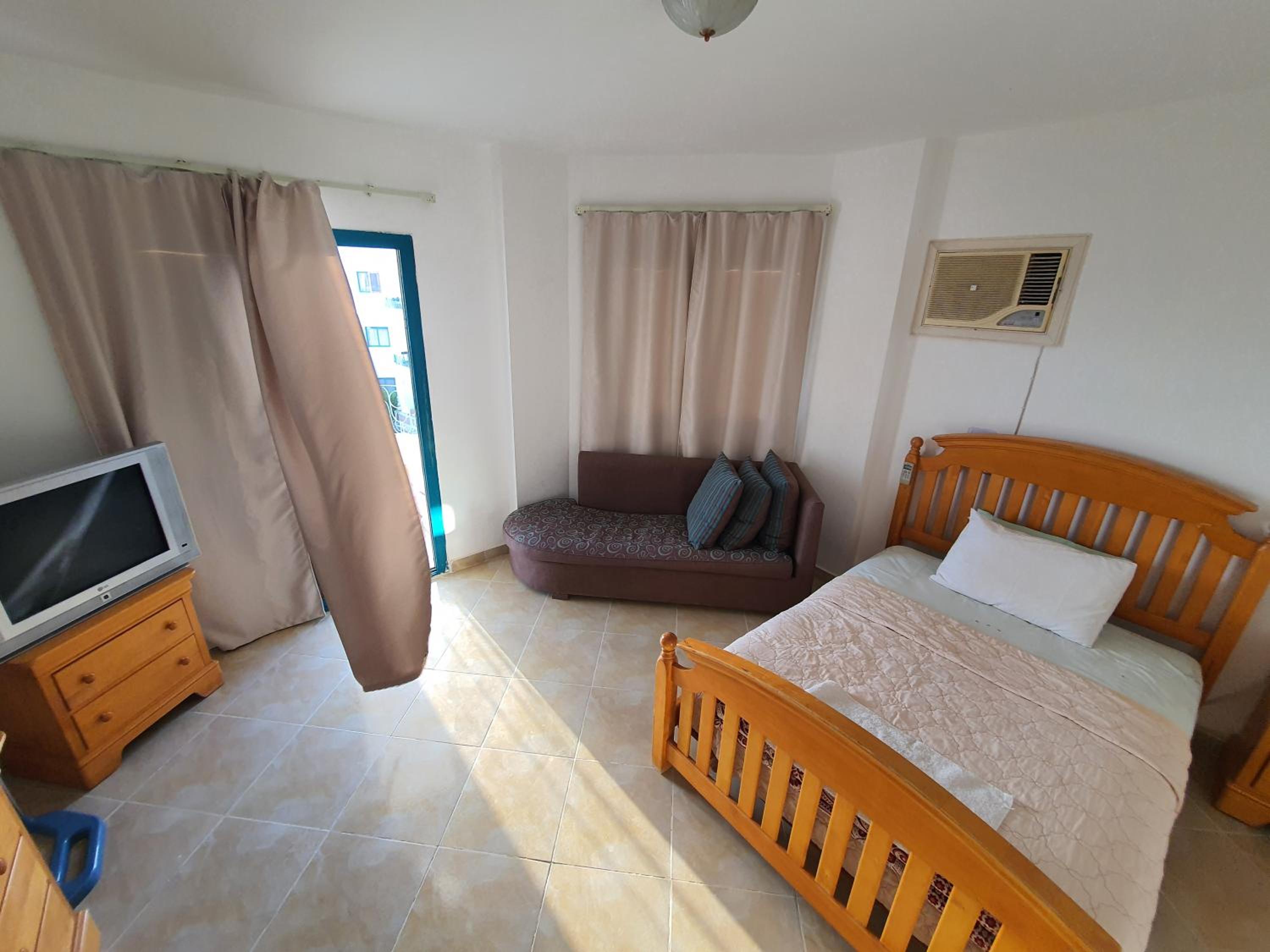 Relaxed sea view chalet