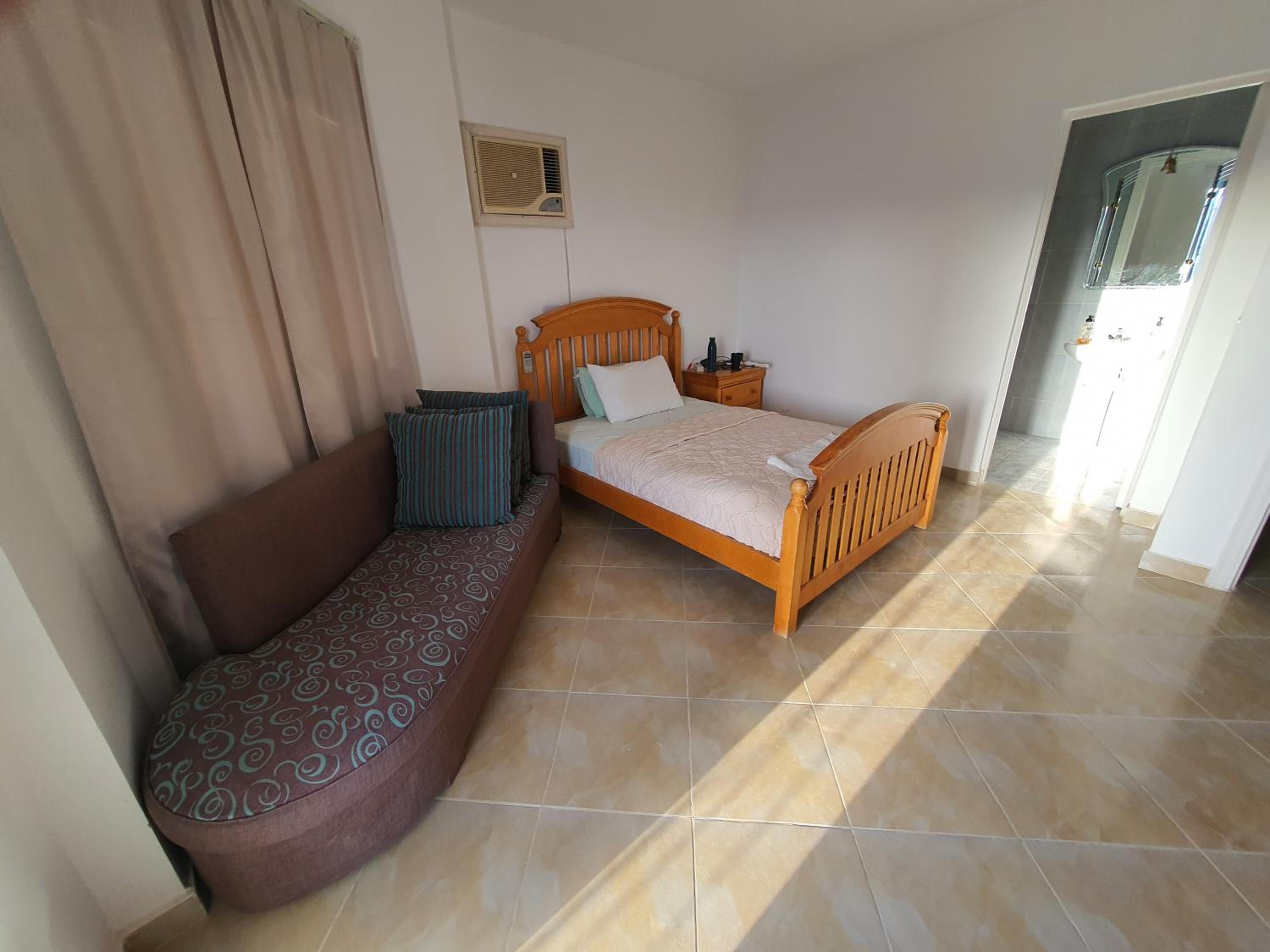 Relaxed sea view chalet