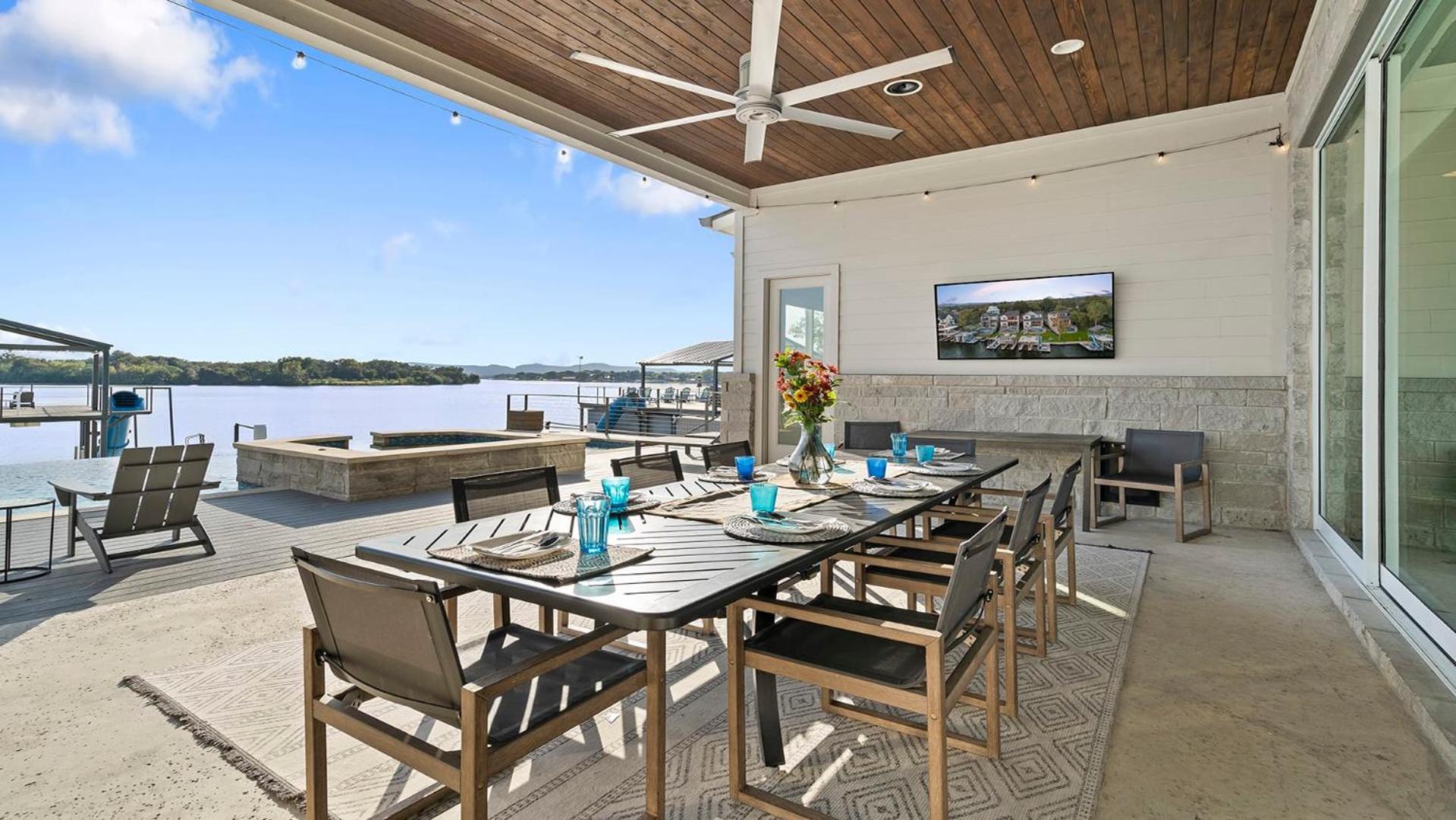 2 Luxury Waterfront Houses Side by Side view 4