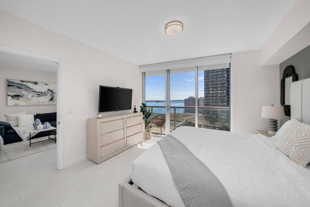 ICON W BRICKELL BY IMD MIAMI Splendid Ocean View 2BR 1BA