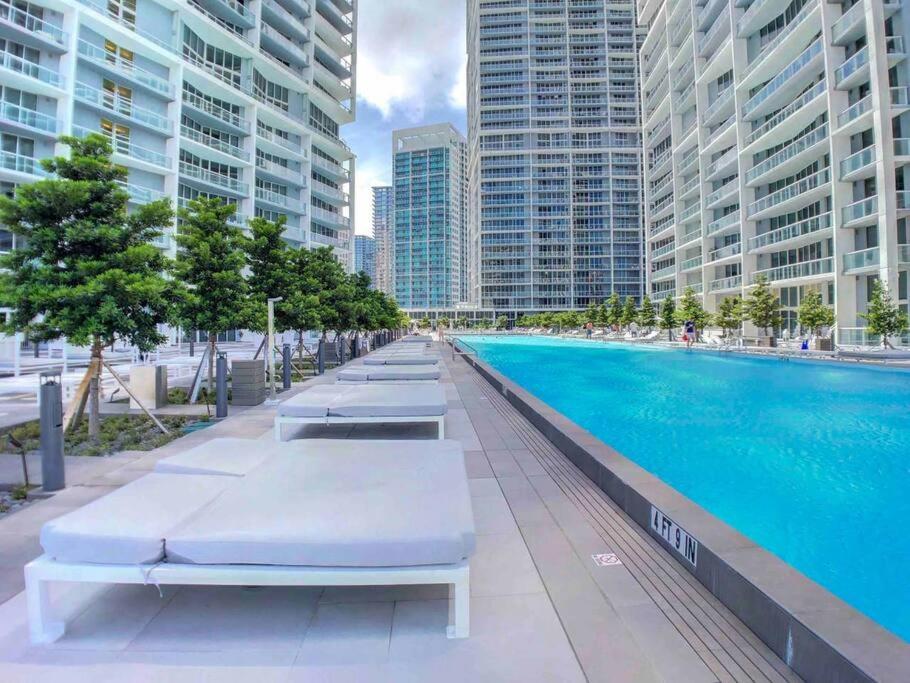 ICON W BRICKELL BY IMD MIAMI Splendid Ocean View 2BR 1BA