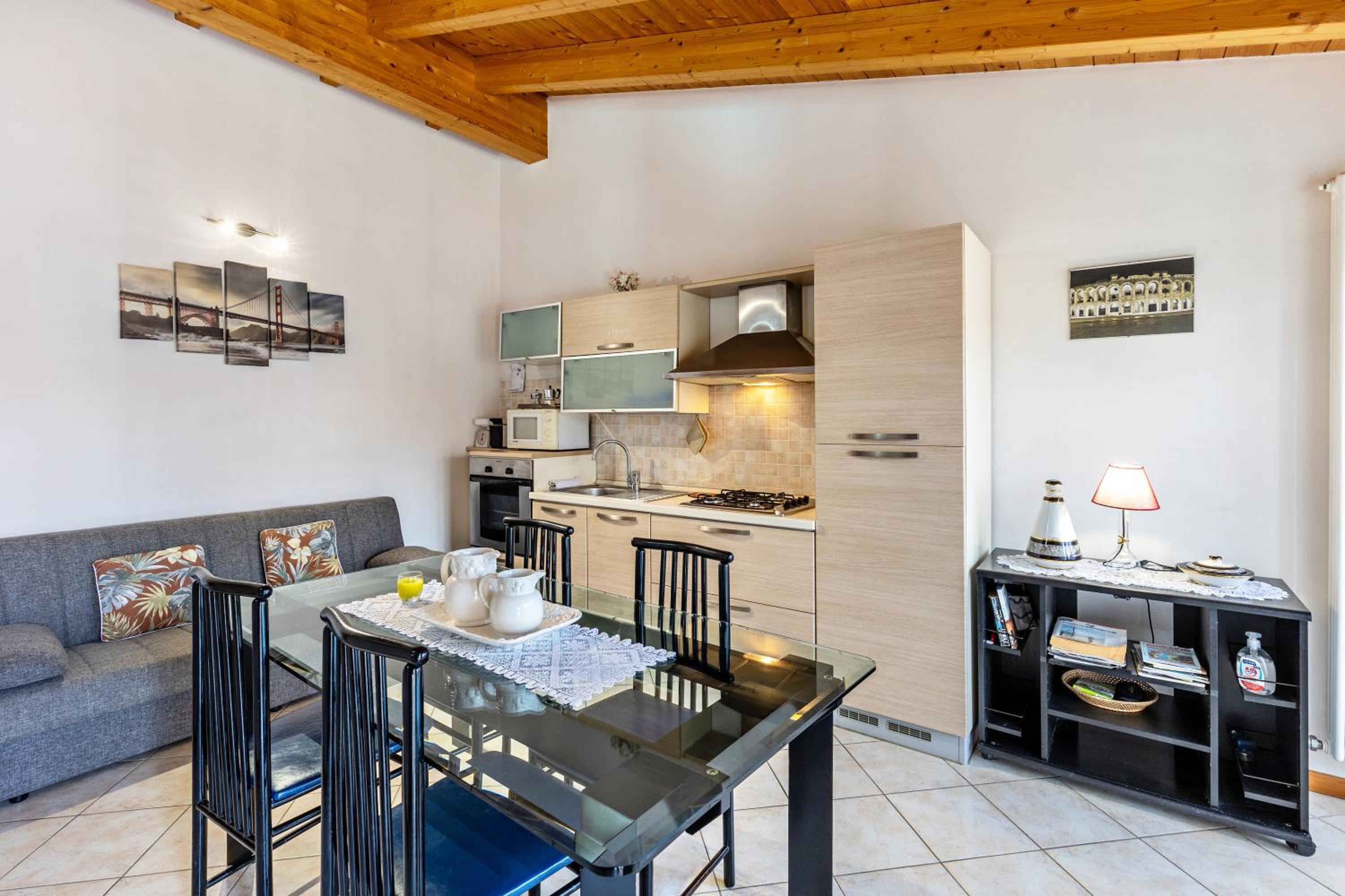 residence la corte near Gardaland view 4