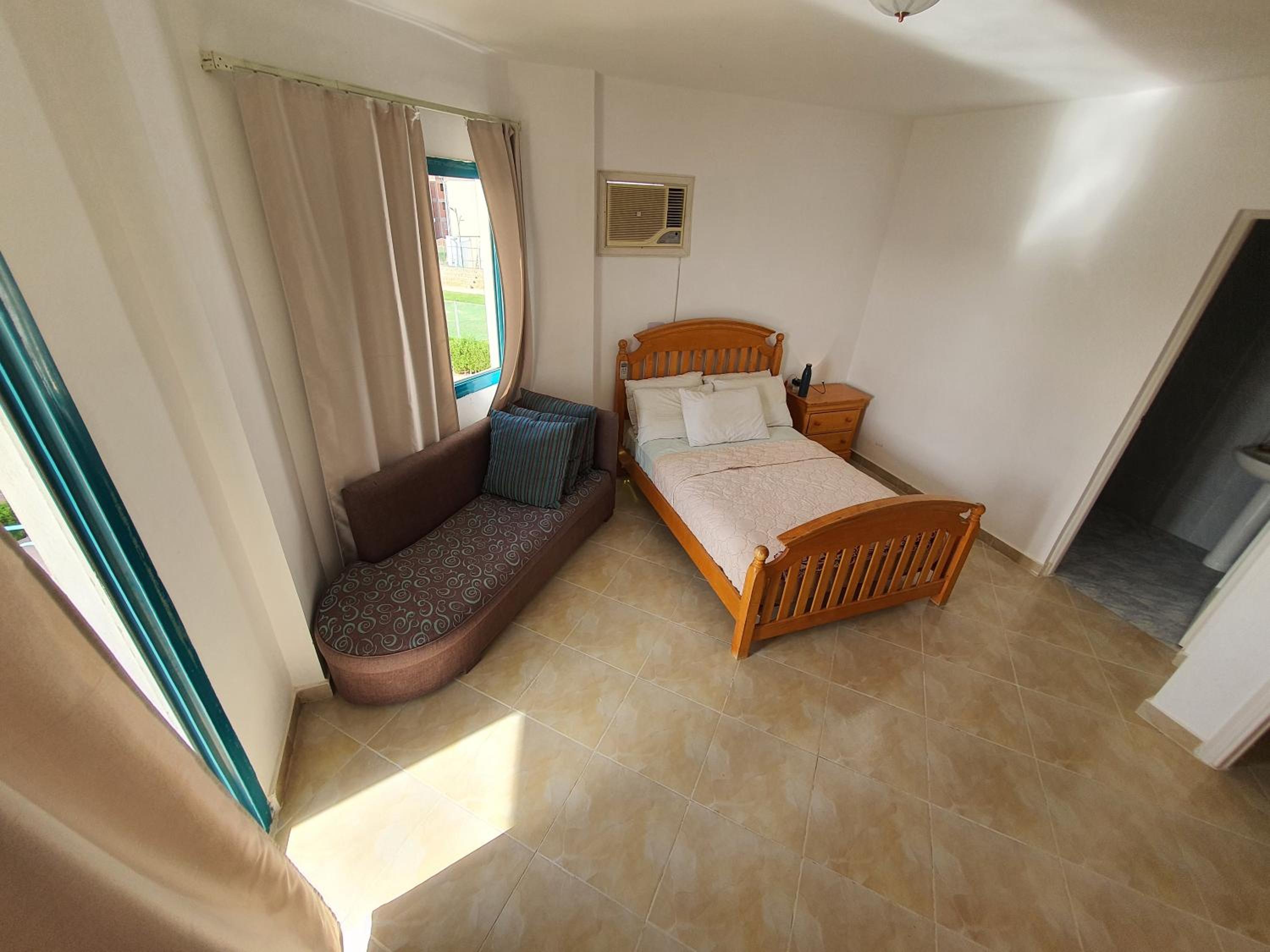 Relaxed sea view chalet