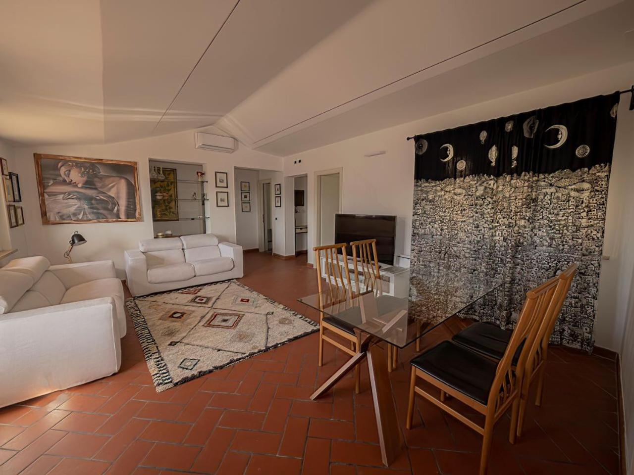 Villa Utilia into the wild