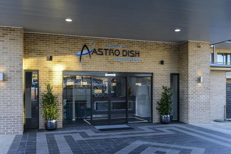 Astro Dish Motor Inn