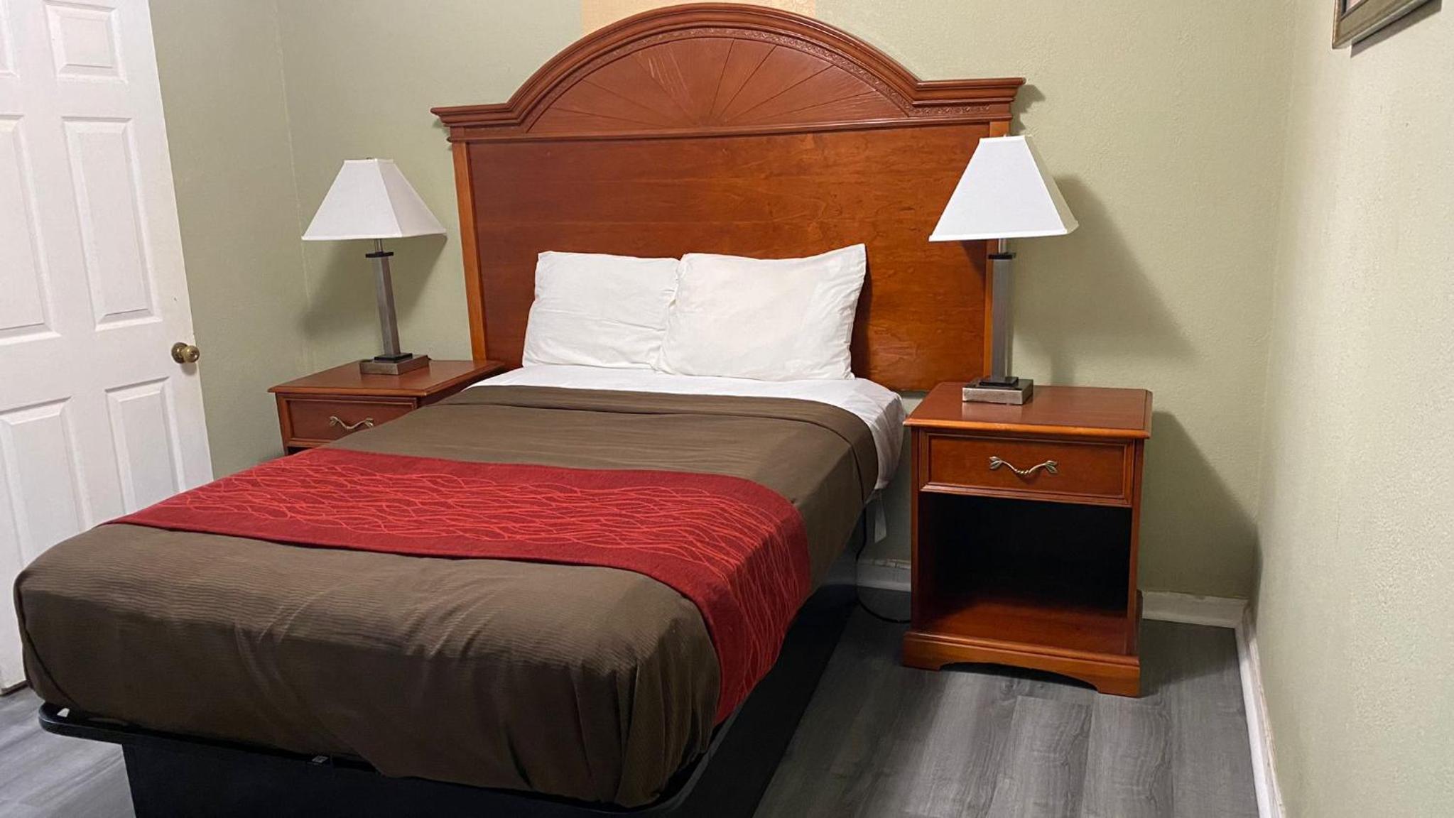 Budget Inn Express