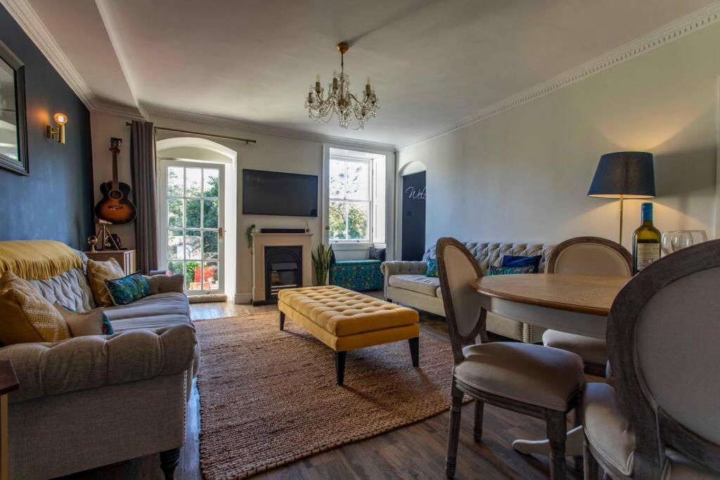 Georgian House Garden Apartment