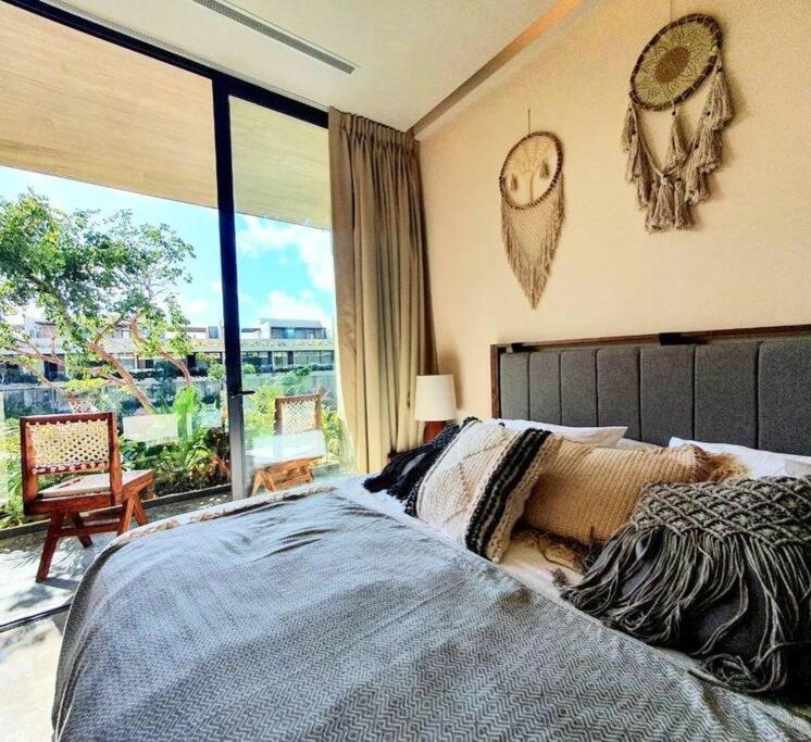 Mistiq Tulum Pent House 3 recamaras, 3 baños, sala, comedor, terraza y jacuzzi view 5