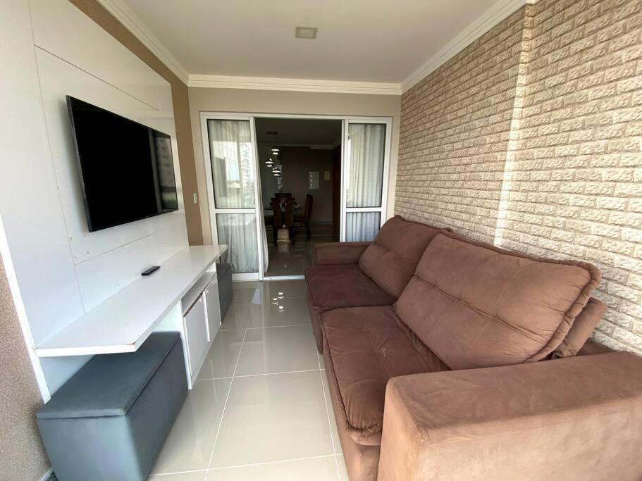 Incrível 3 Q na Praia de Itaparica em Vila Velha