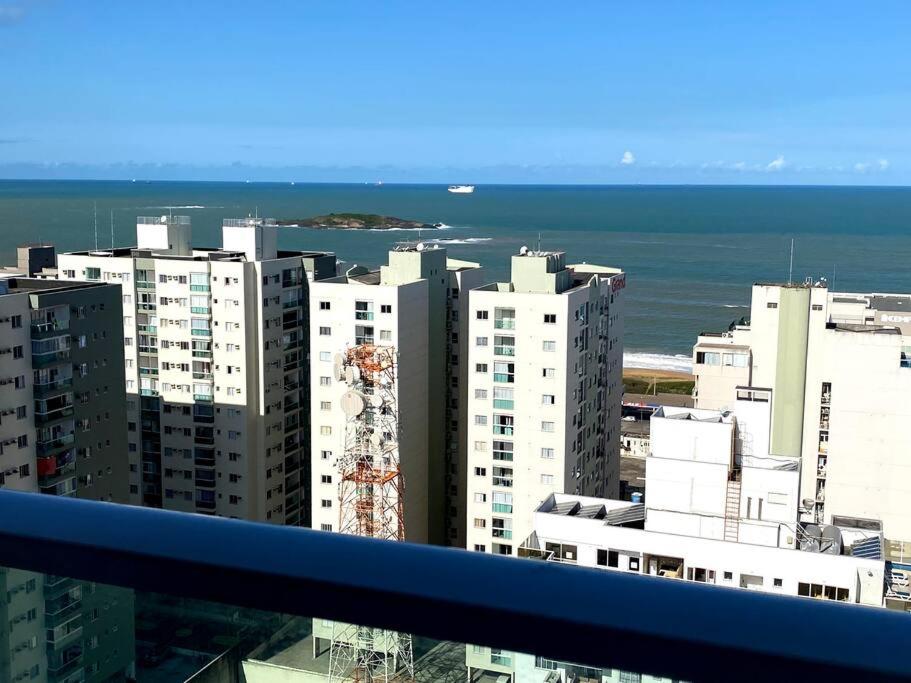 Incrível 3 Q na Praia de Itaparica em Vila Velha