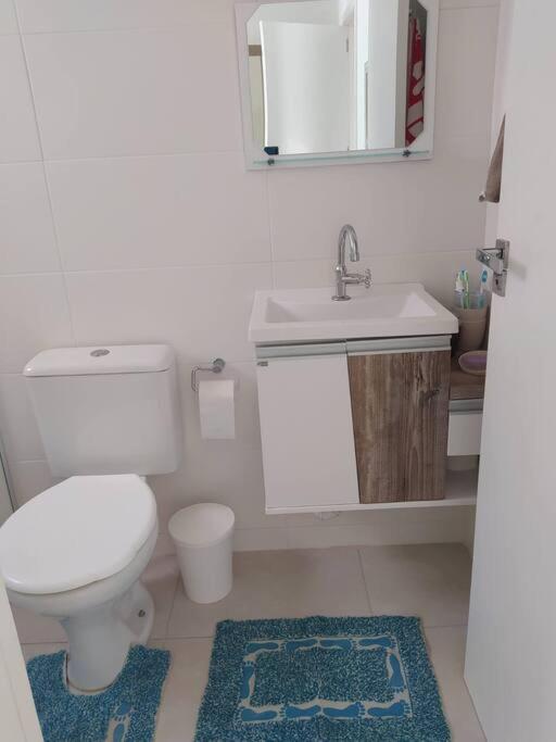Apartamento em palmas gov celso ramos 70 m do mar