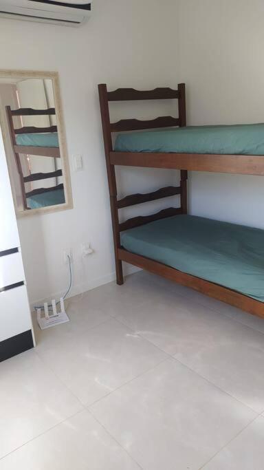 Apartamento em palmas gov celso ramos 70 m do mar