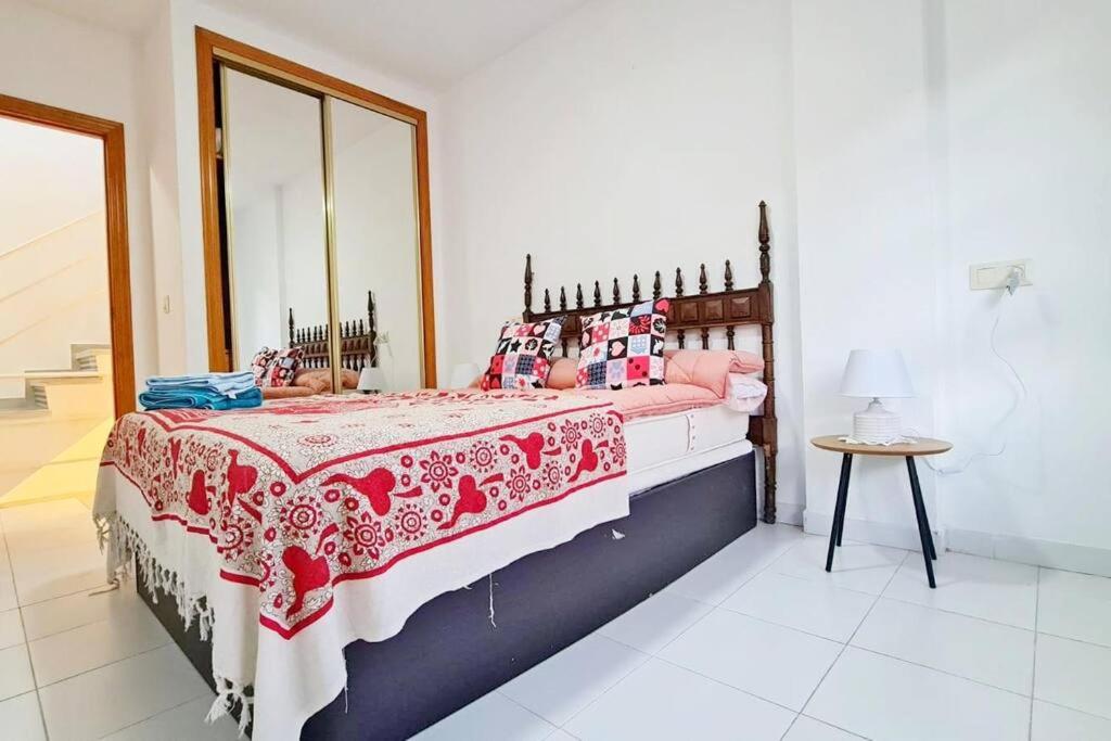 Mar Azul Primera línea de mar, casa privada con patio y solarium 