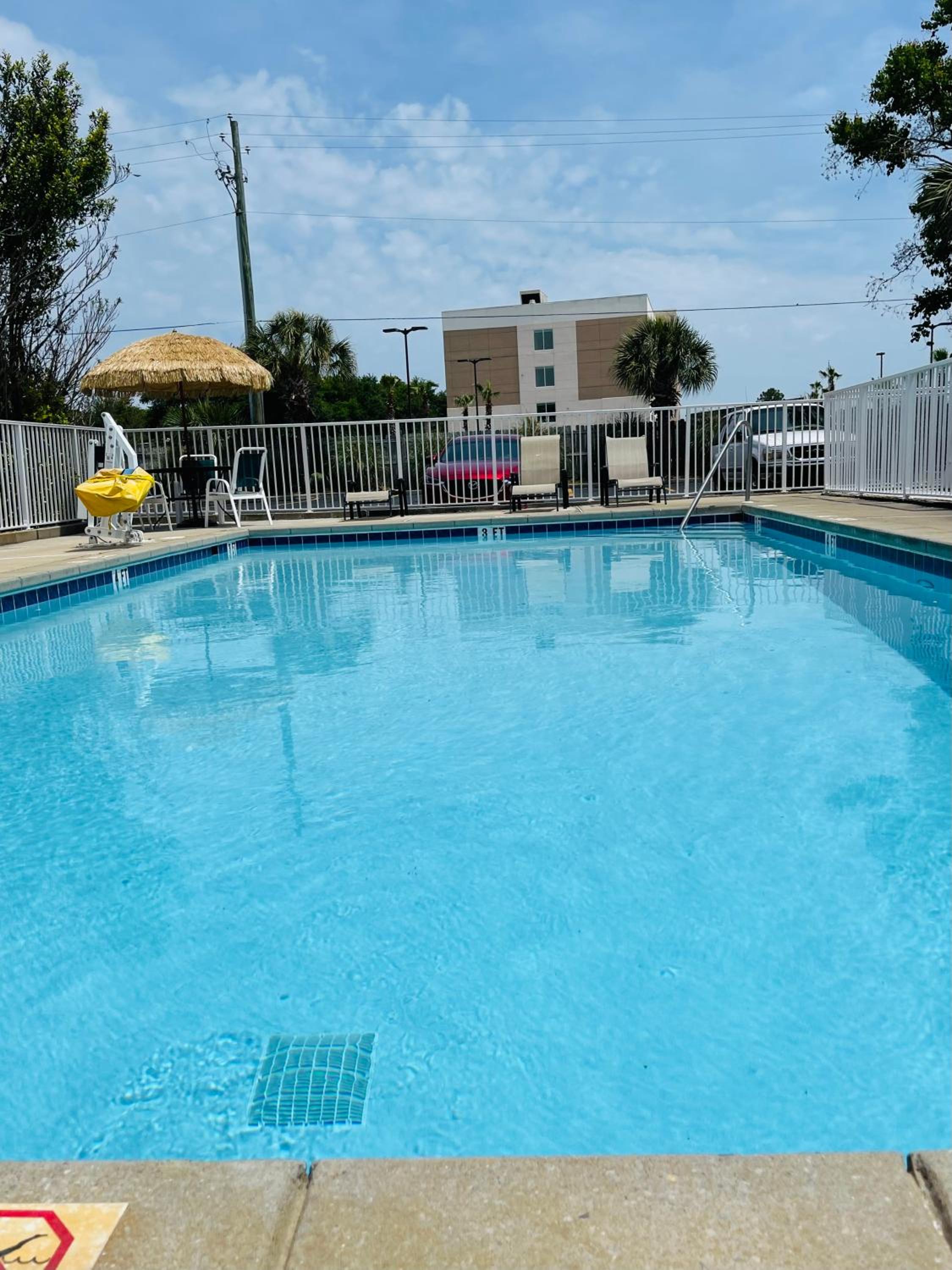 Days Inn by Wyndham Fort Walton Beach