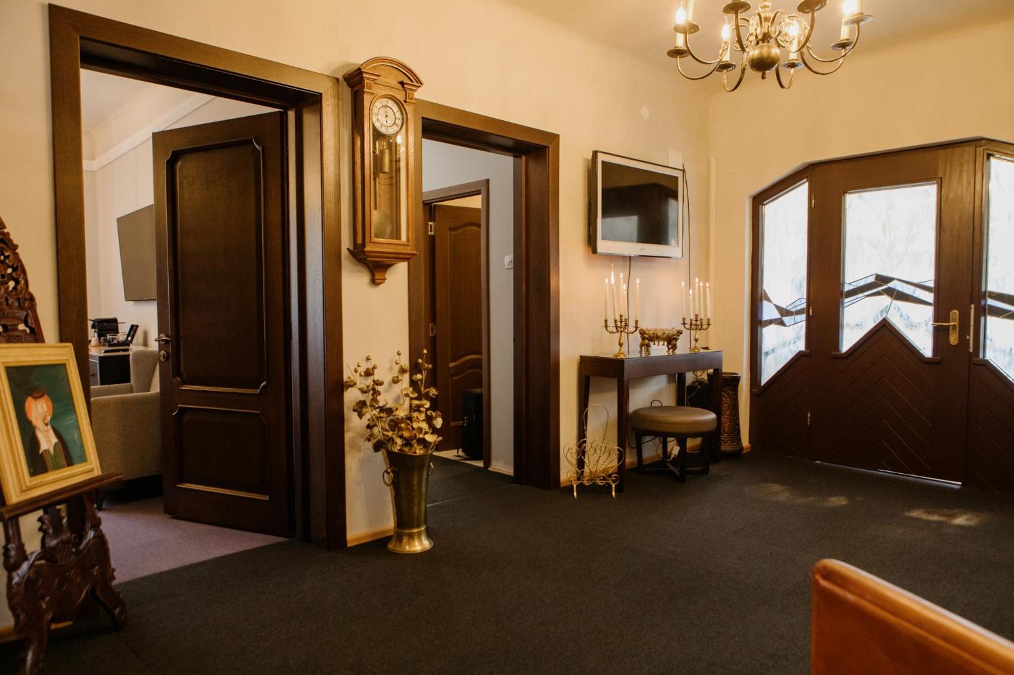 Excelsior INN view 3