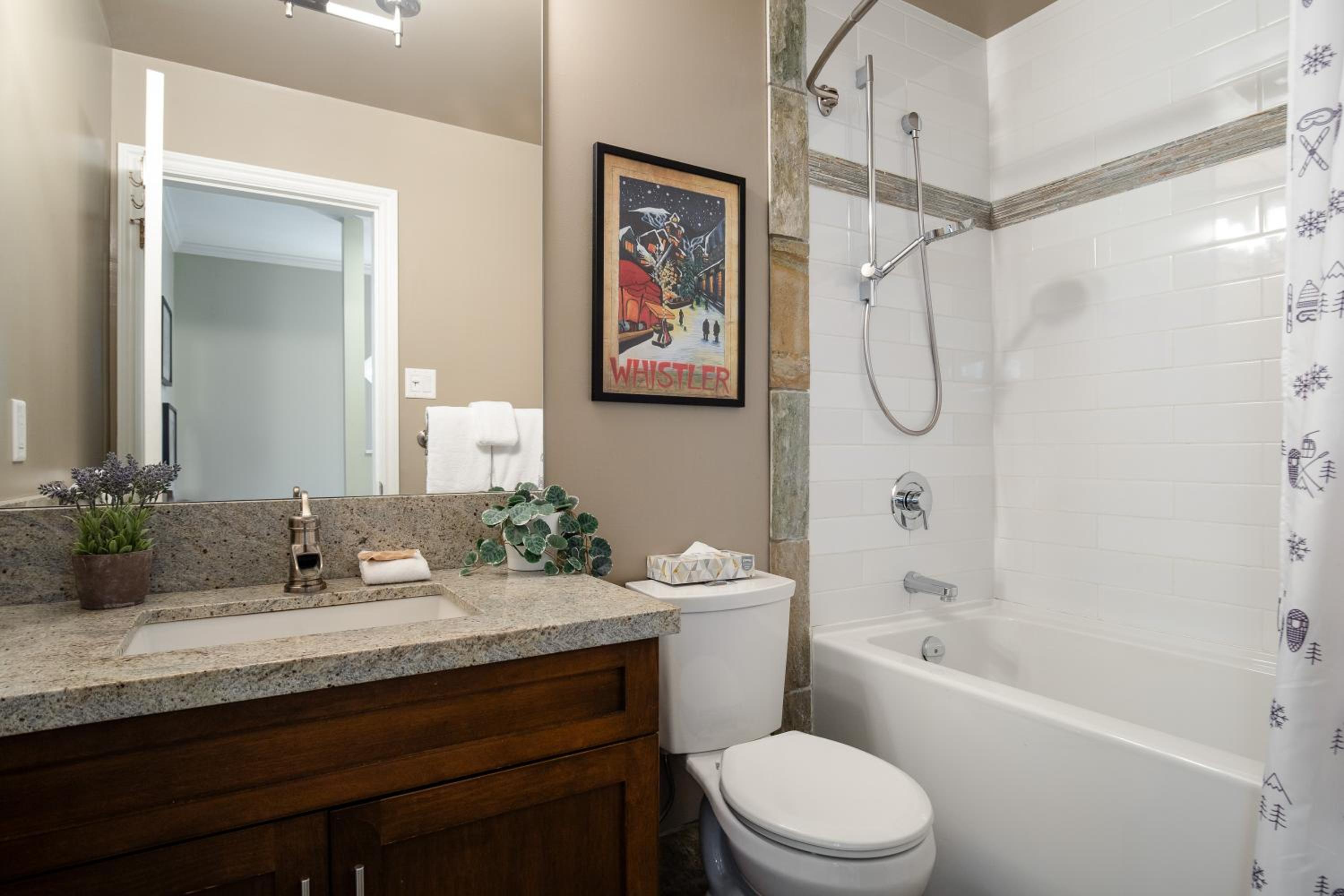 Beautiful Multi-Level Townhome 2BR in Creekside by Harmony Whistler