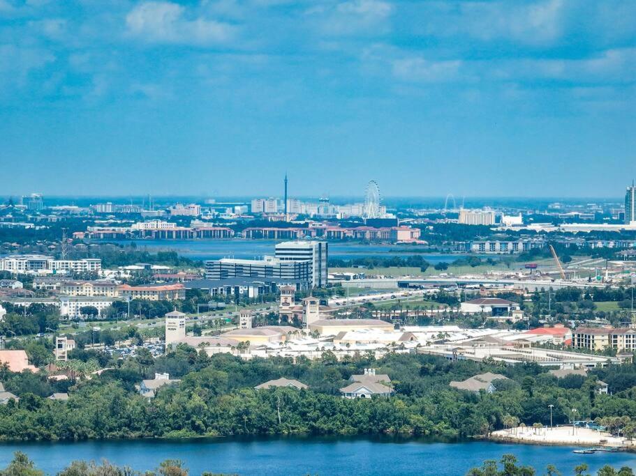 Apt Orlando 11th floor 5 minutes from Disney
