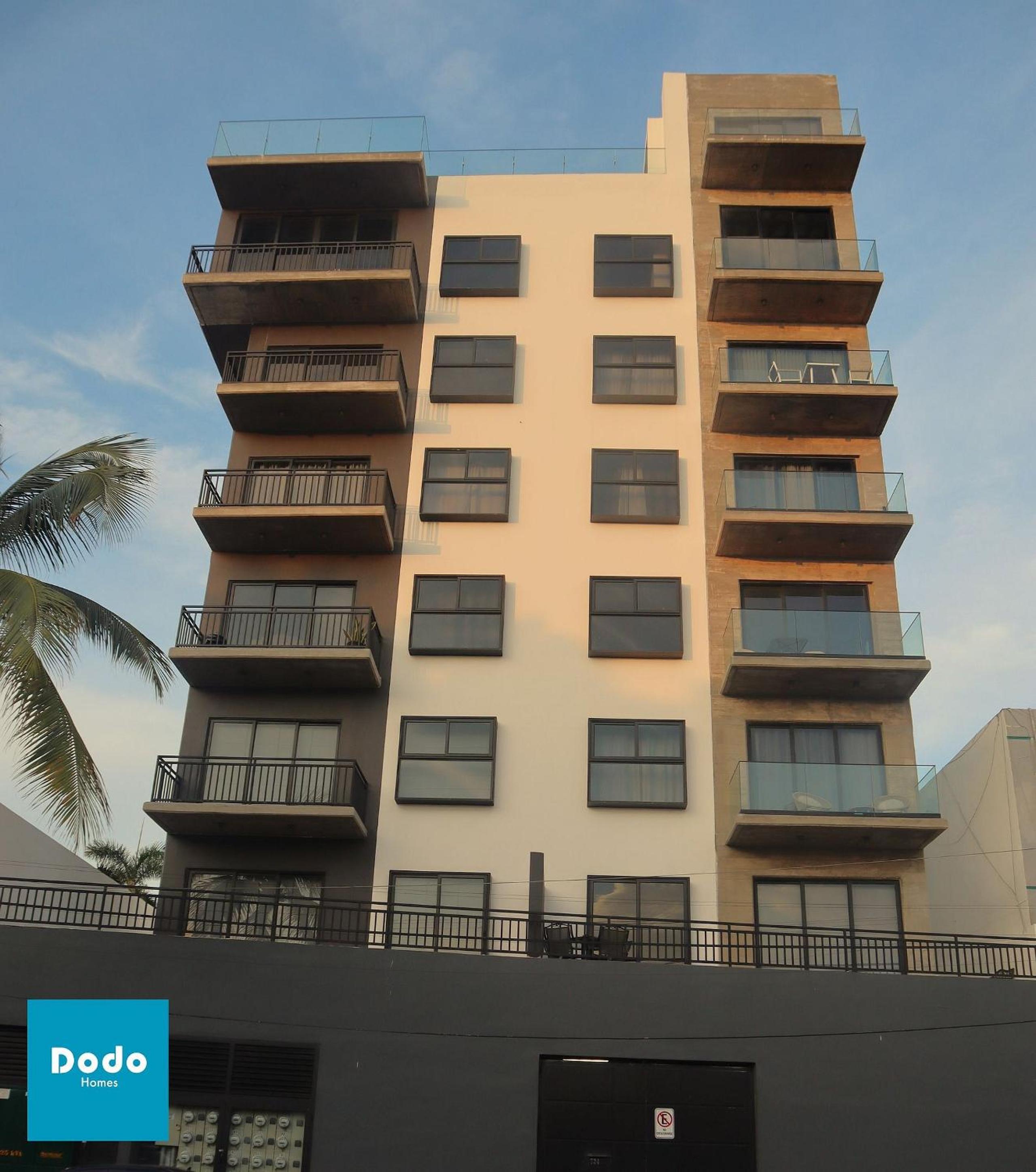 Torre con roof garden y piscina vista al mar view 3