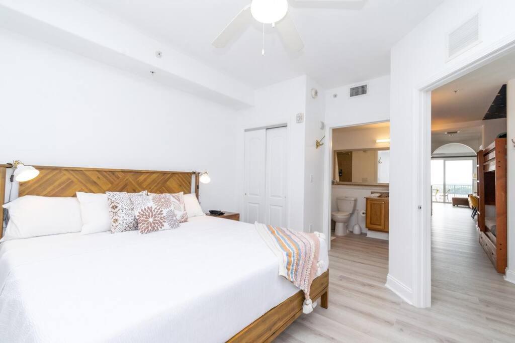 Orlando Blue Heron condo 1 mile from Disney