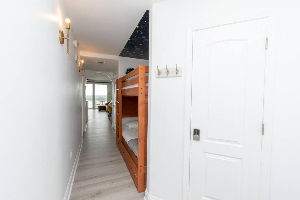 Orlando Blue Heron condo 1 mile from Disney