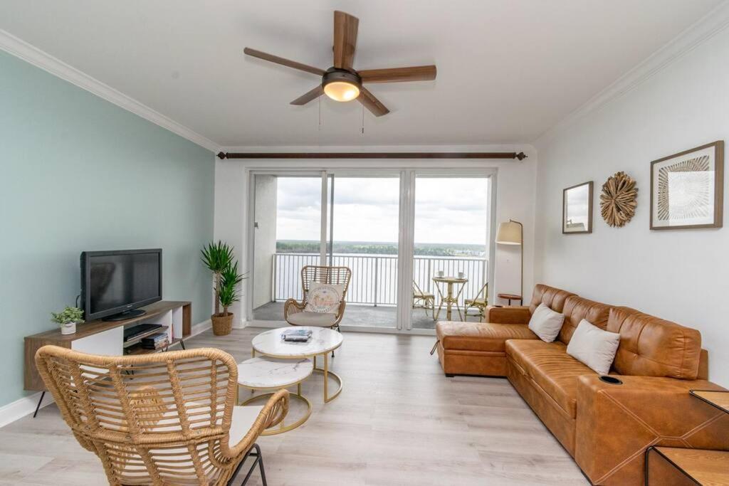 Orlando Blue Heron condo 1 mile from Disney