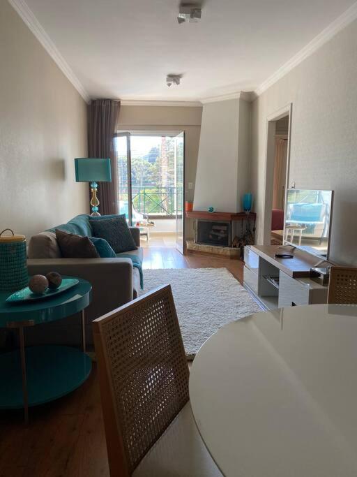 Apartamento encantador a 800m da Praça do Capivari