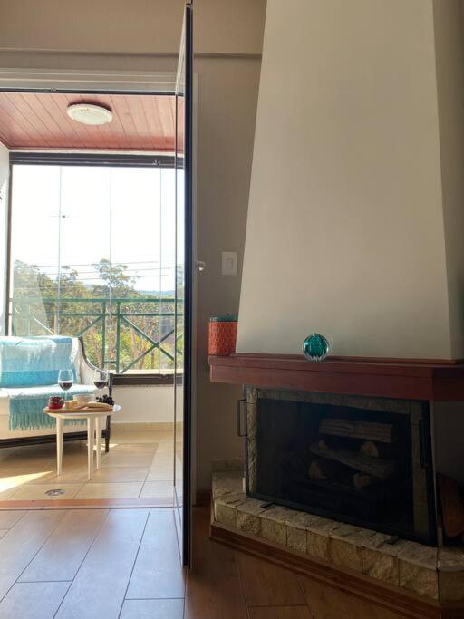 Apartamento encantador a 800m da Praça do Capivari