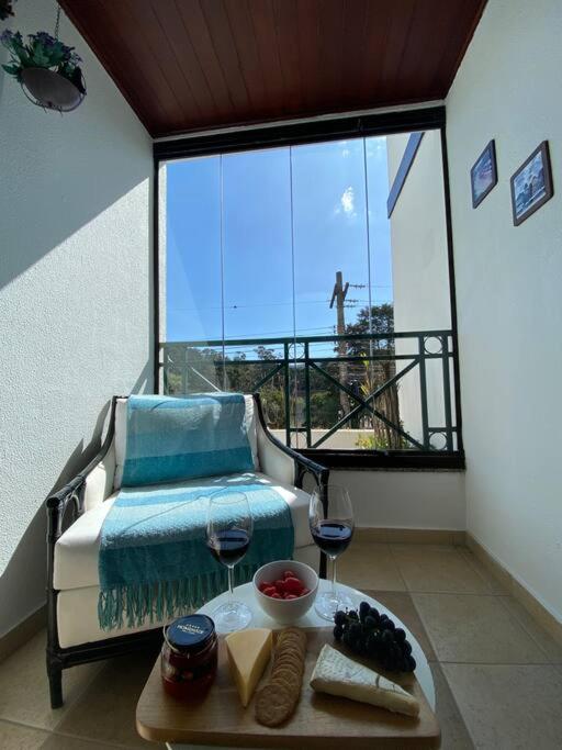 Apartamento encantador a 800m da Praça do Capivari