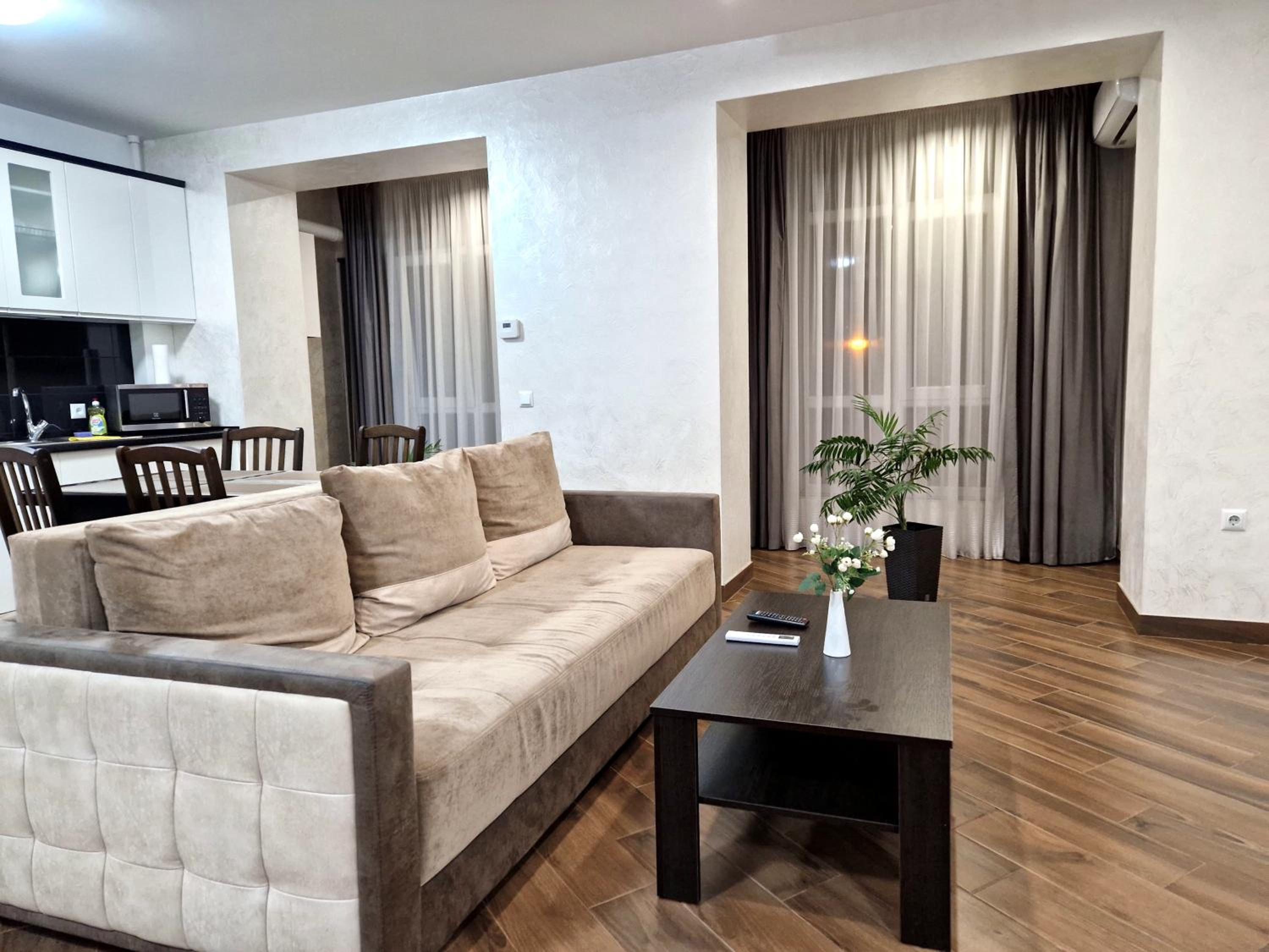 Modern Apart on Belveder view 2