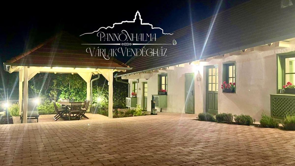 Pannonhalma Várlak Vendégház