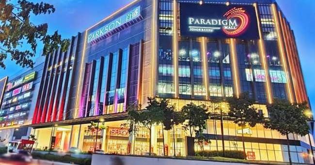 Paradigm Mall 1BR-Poolview-Netflix-WiFi by JB RelaX Homestay
