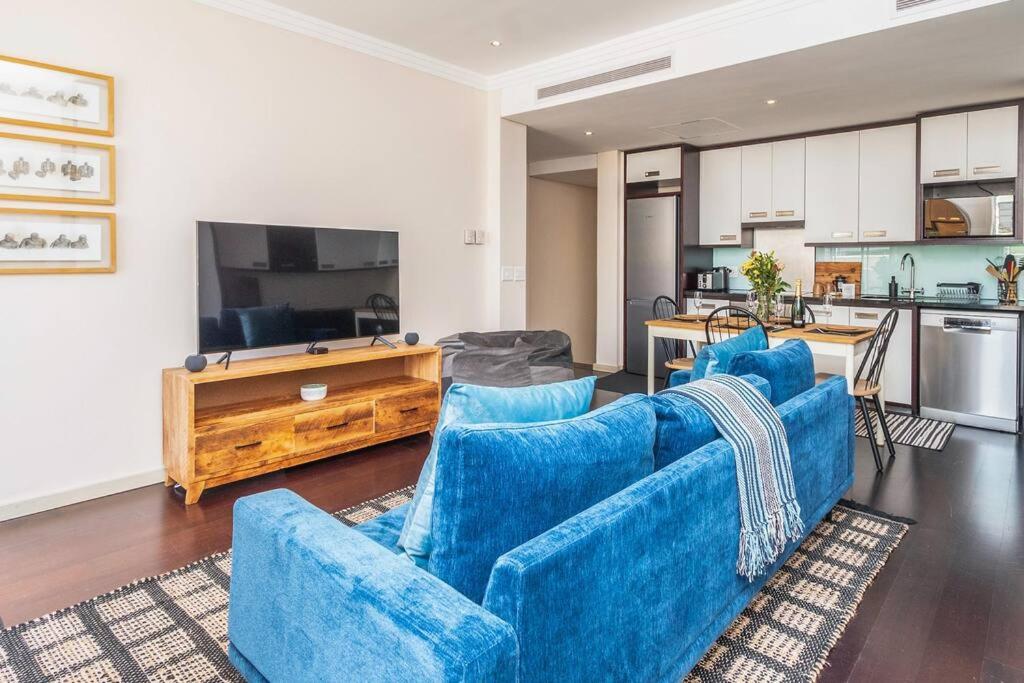 Apartment with picturesque views of Table Mountain view 4