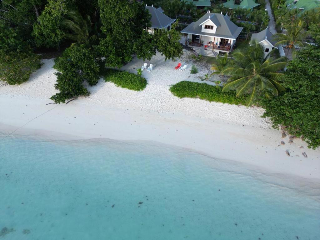 Digwa Beach Chalet view 3
