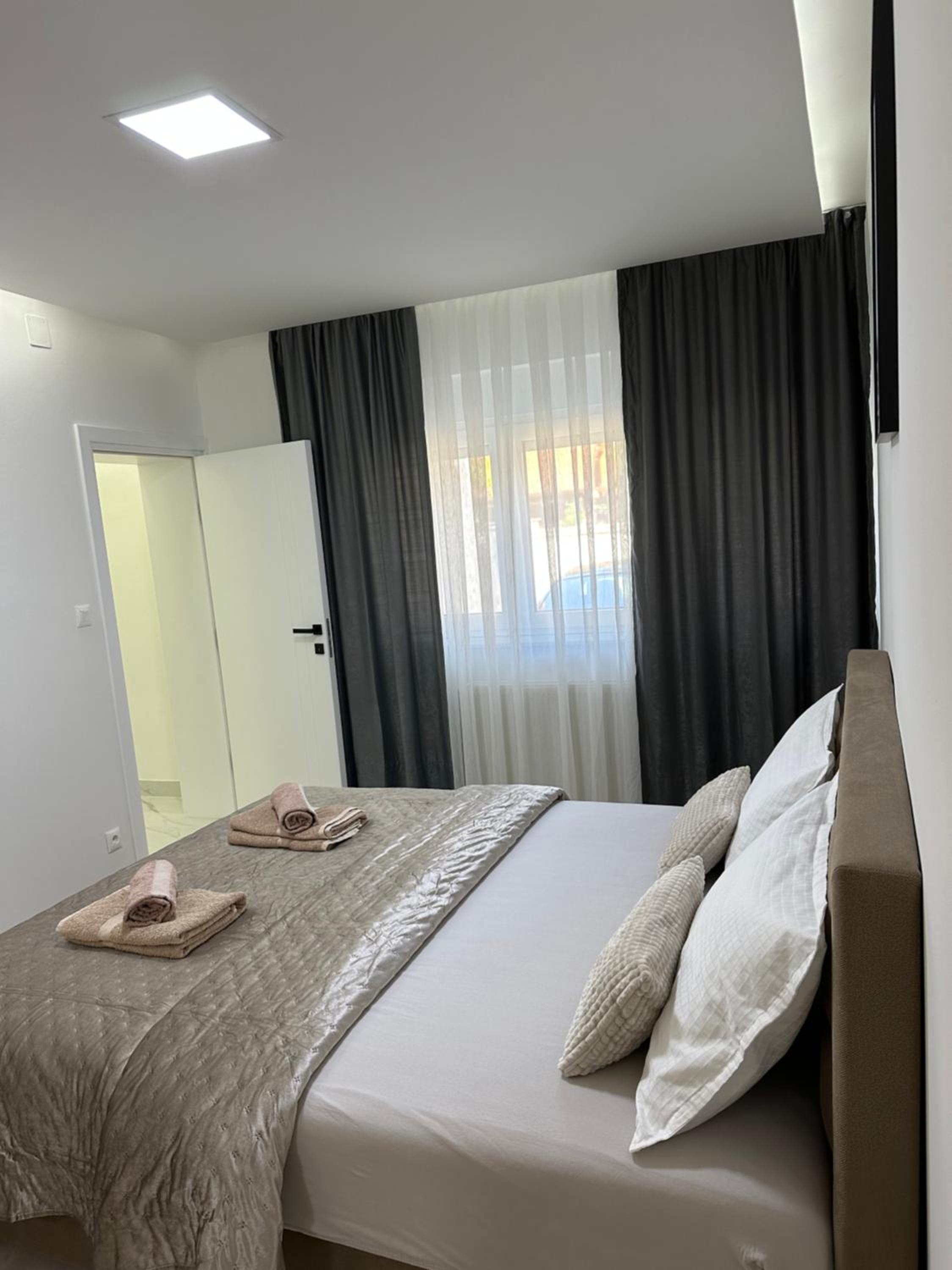 Rozi apartments