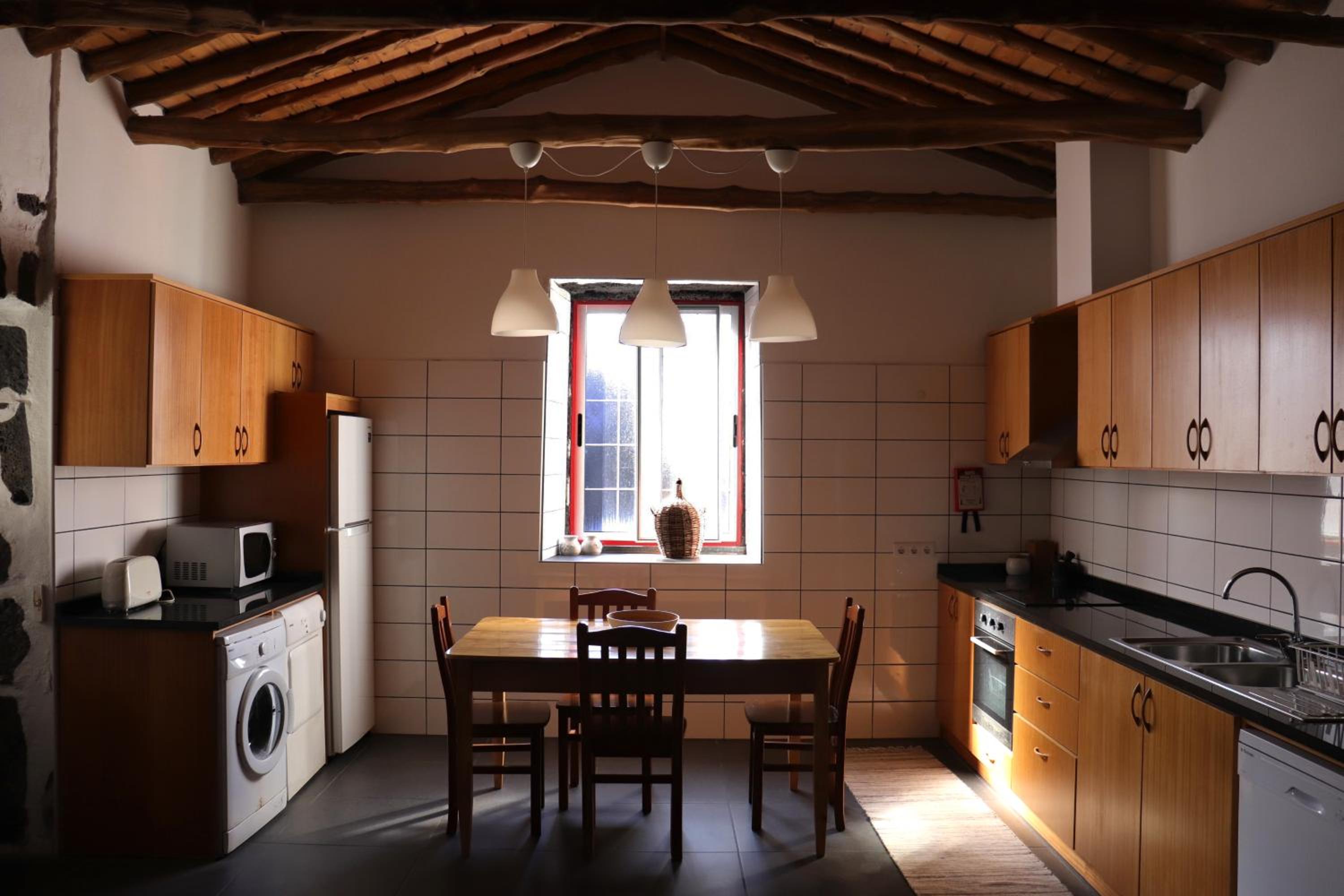 Adega do Xelica - Holiday Cottage view 3