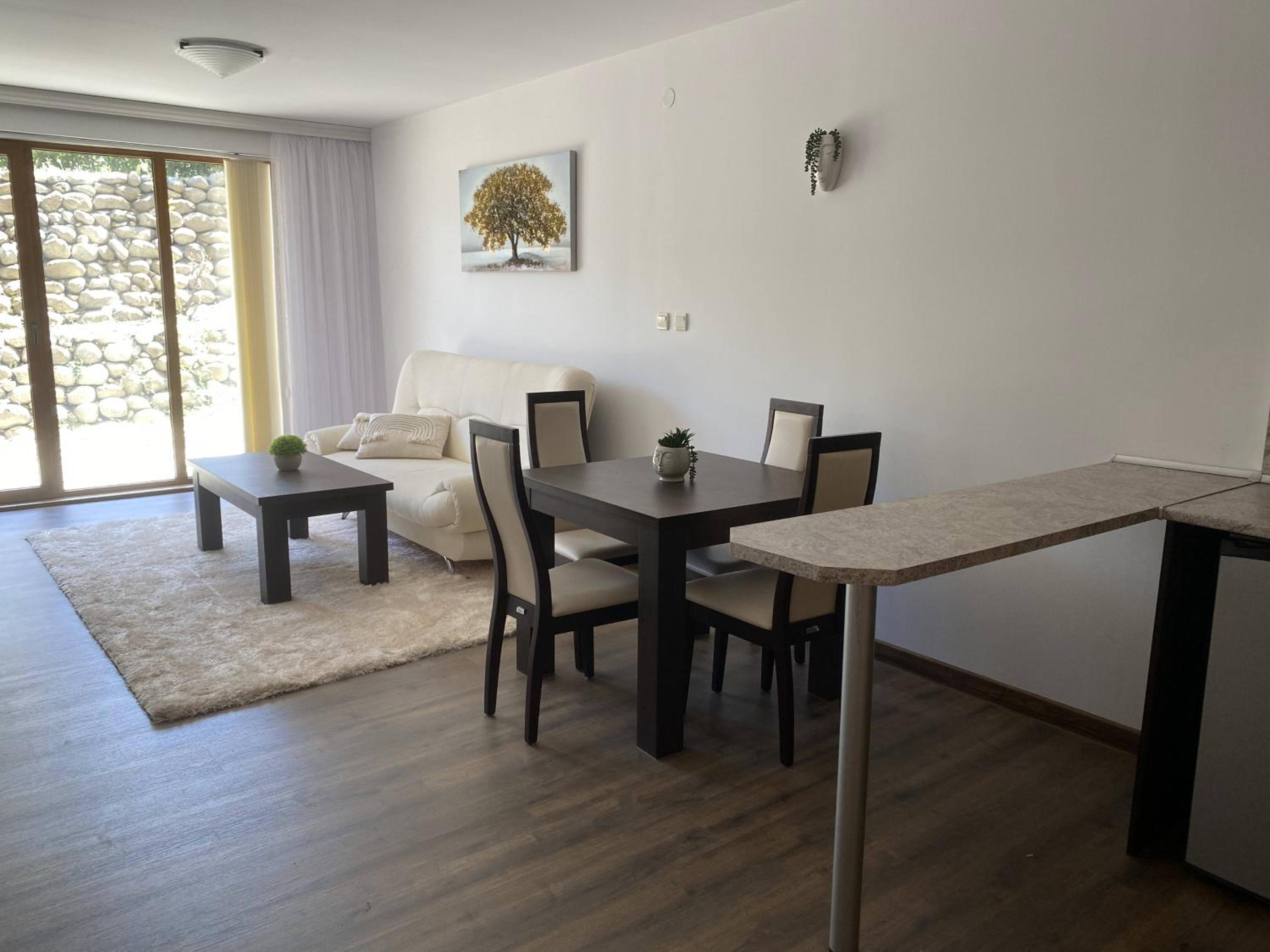 Large One Bedroom with Terrace next to the Ski Lift