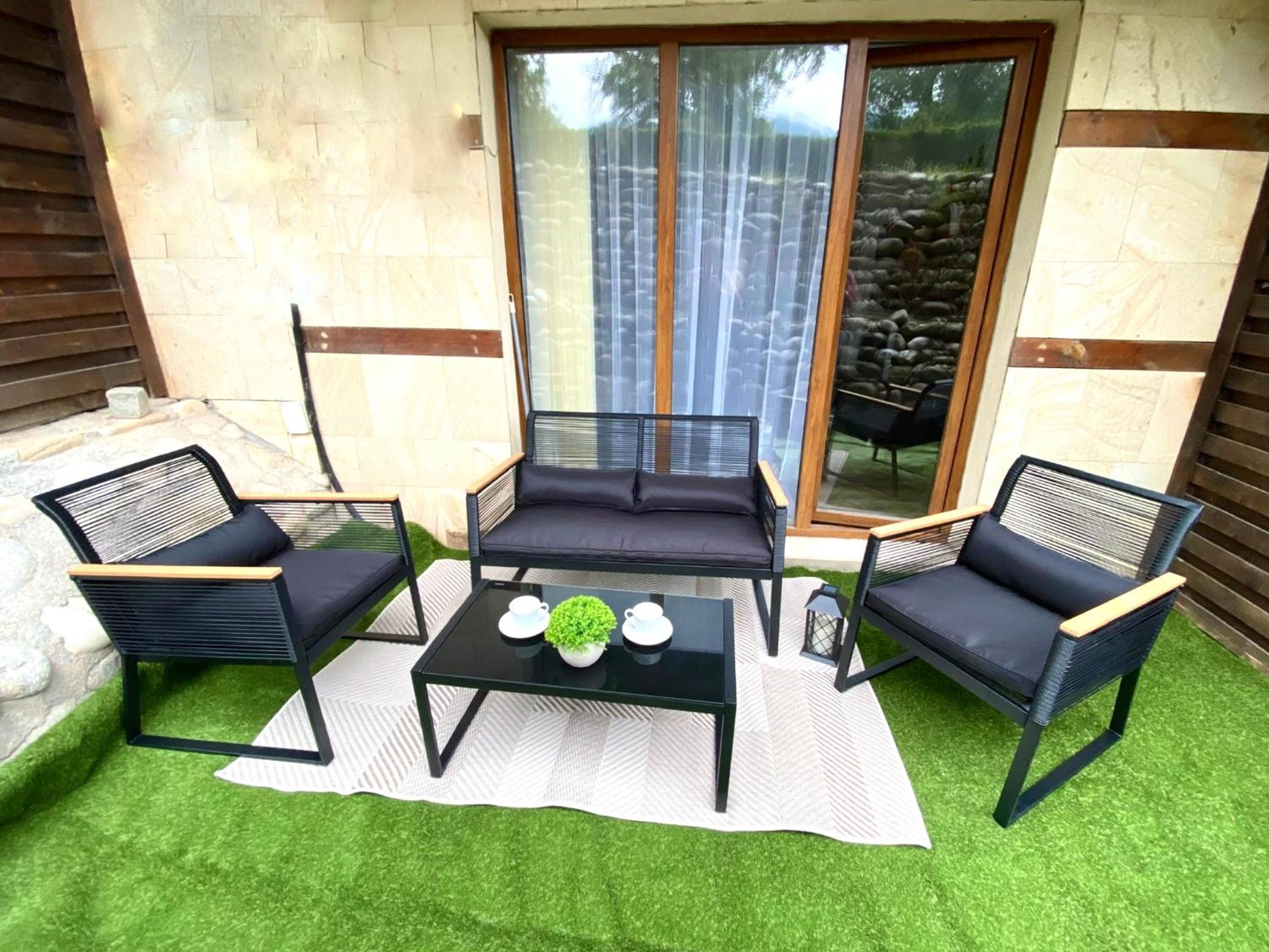 Large One Bedroom with Terrace next to the Ski Lift