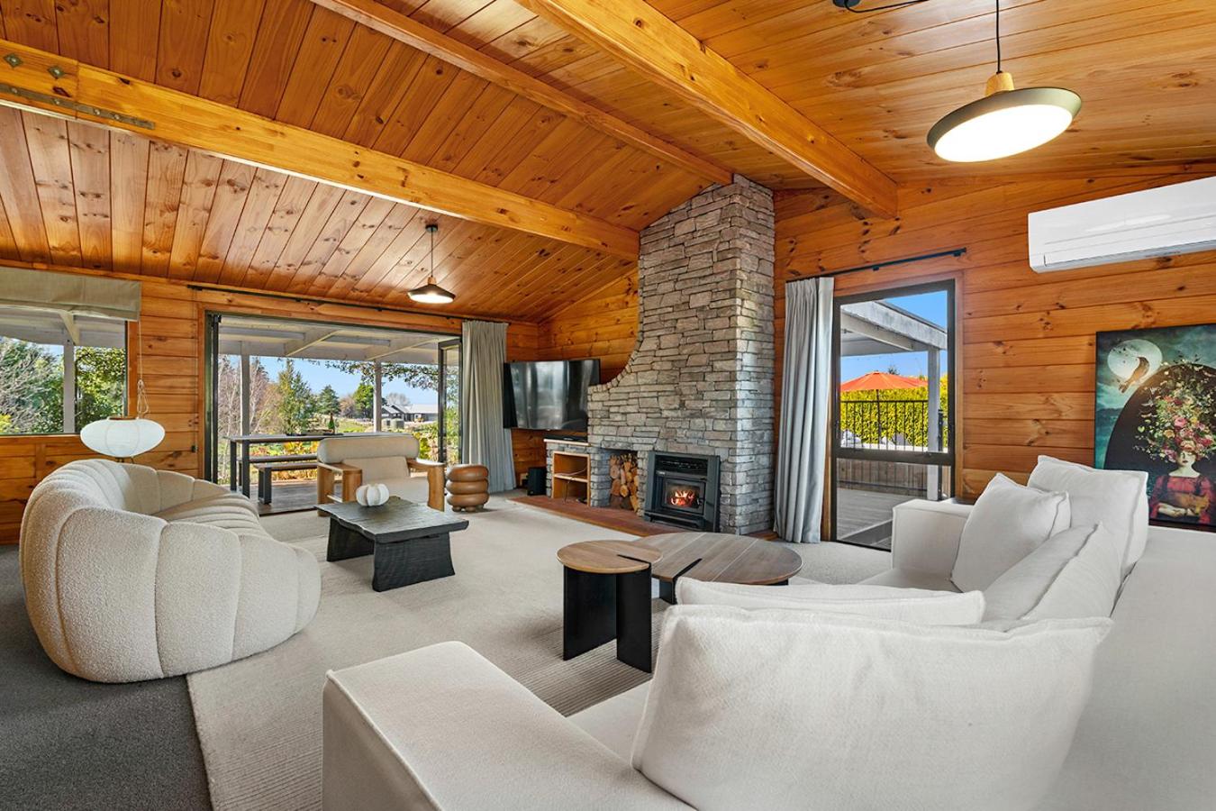 Mountviews Lodge