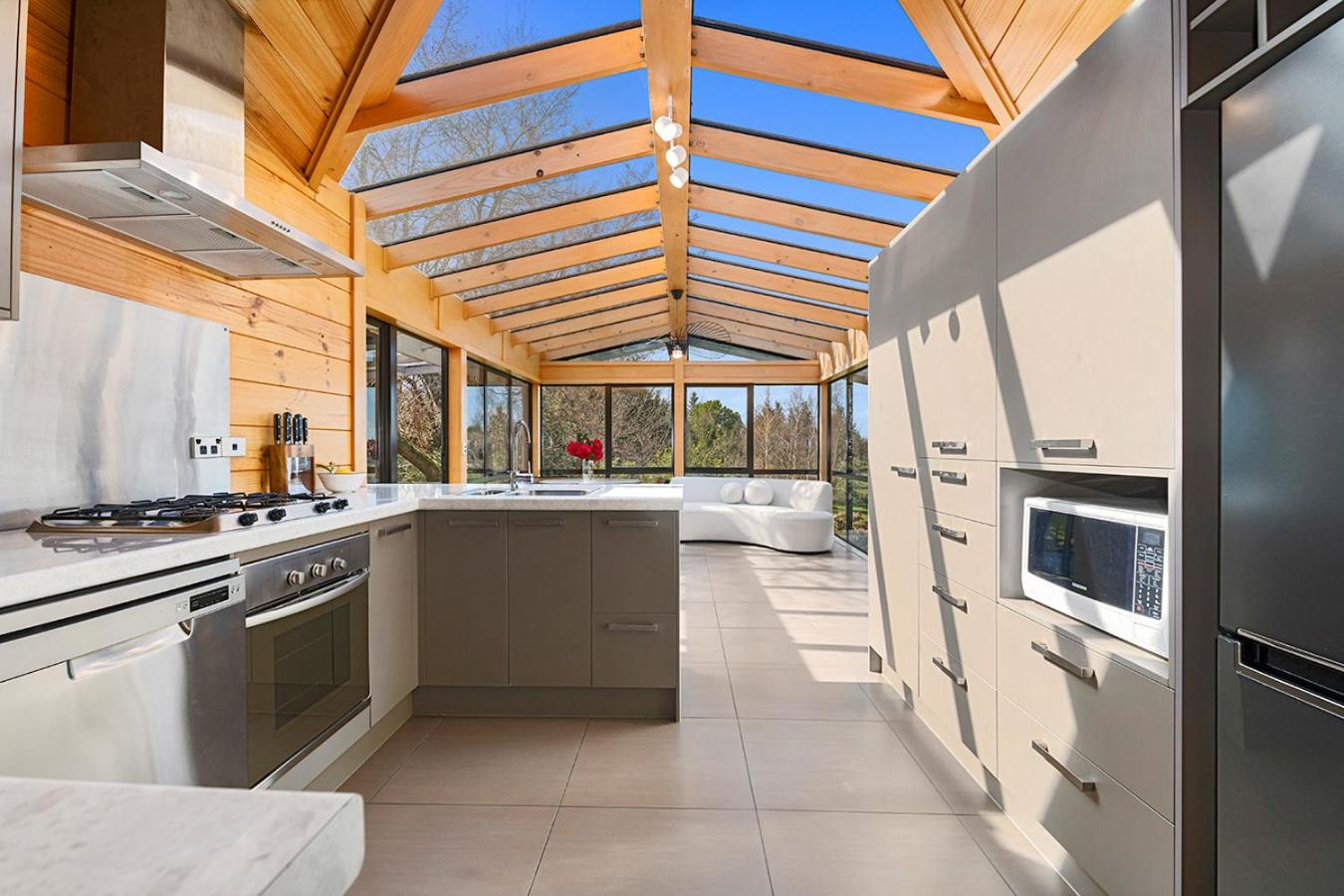 Mountviews Lodge